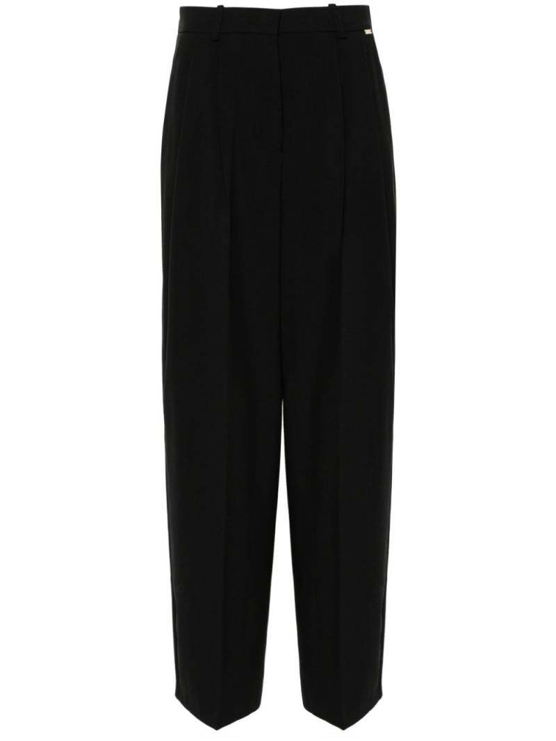 kaos pleat-detailing trousers - Black von kaos