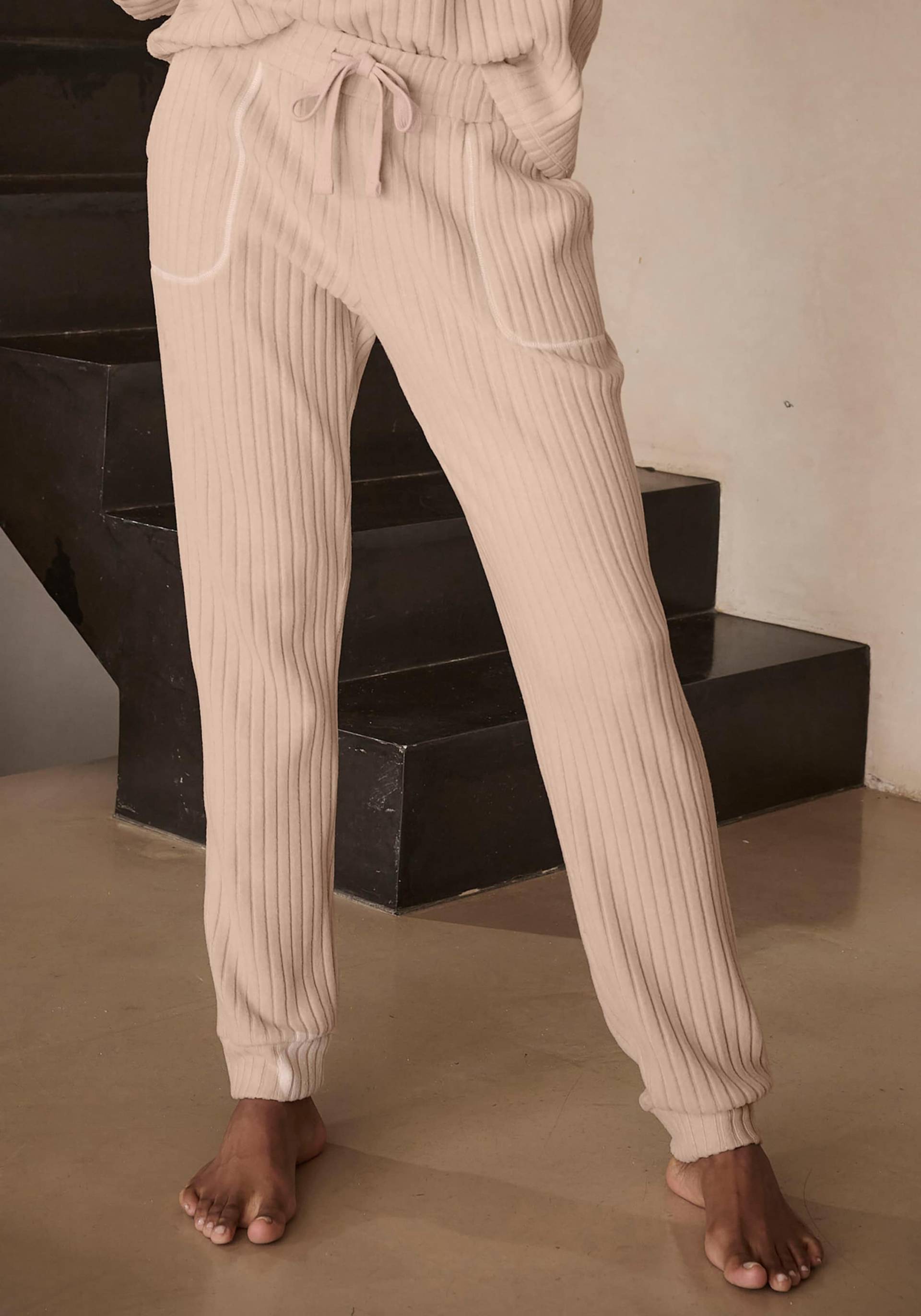 Homewearhose Homewearhose