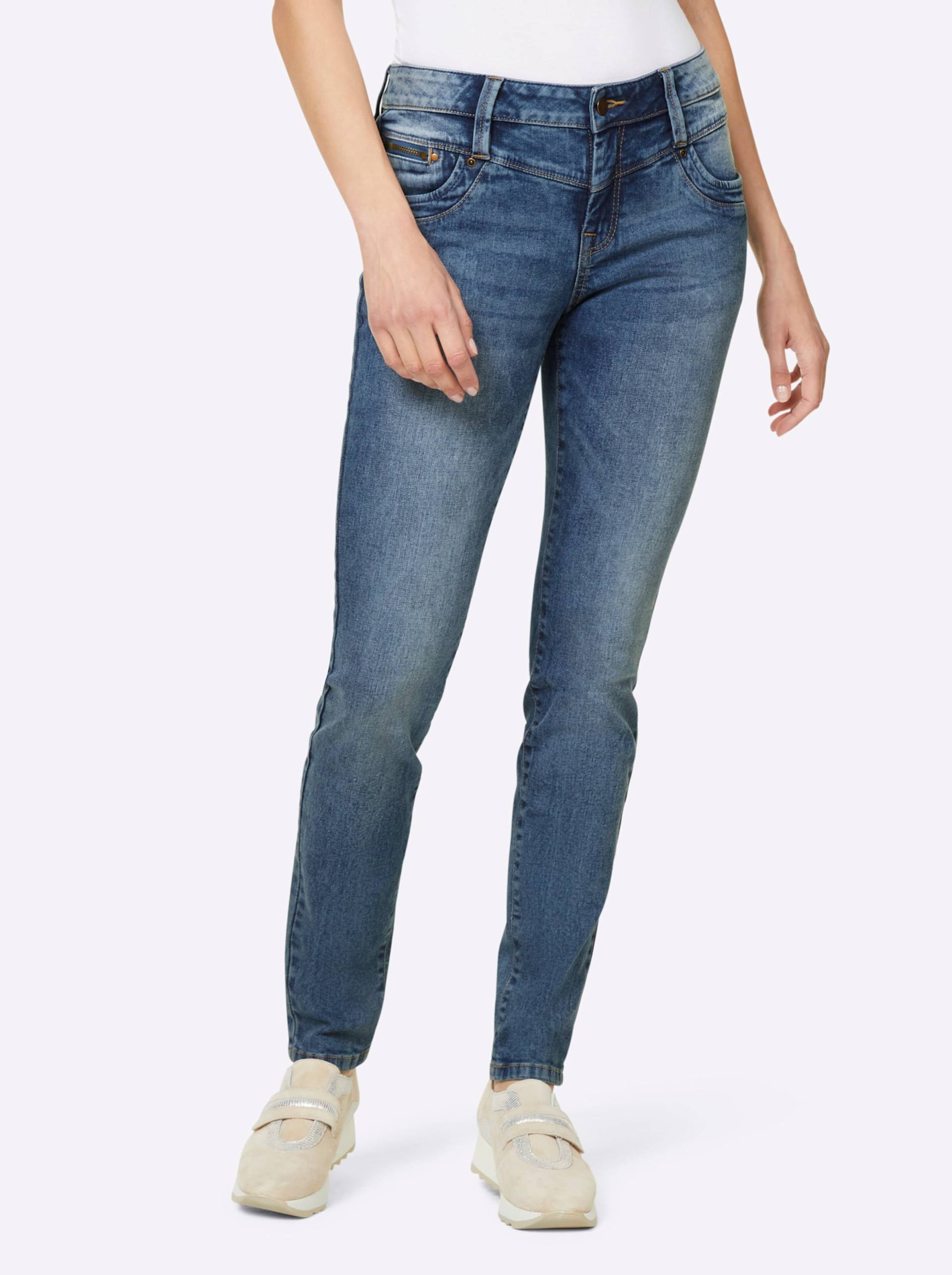 Jeans in blue-bleached von heine