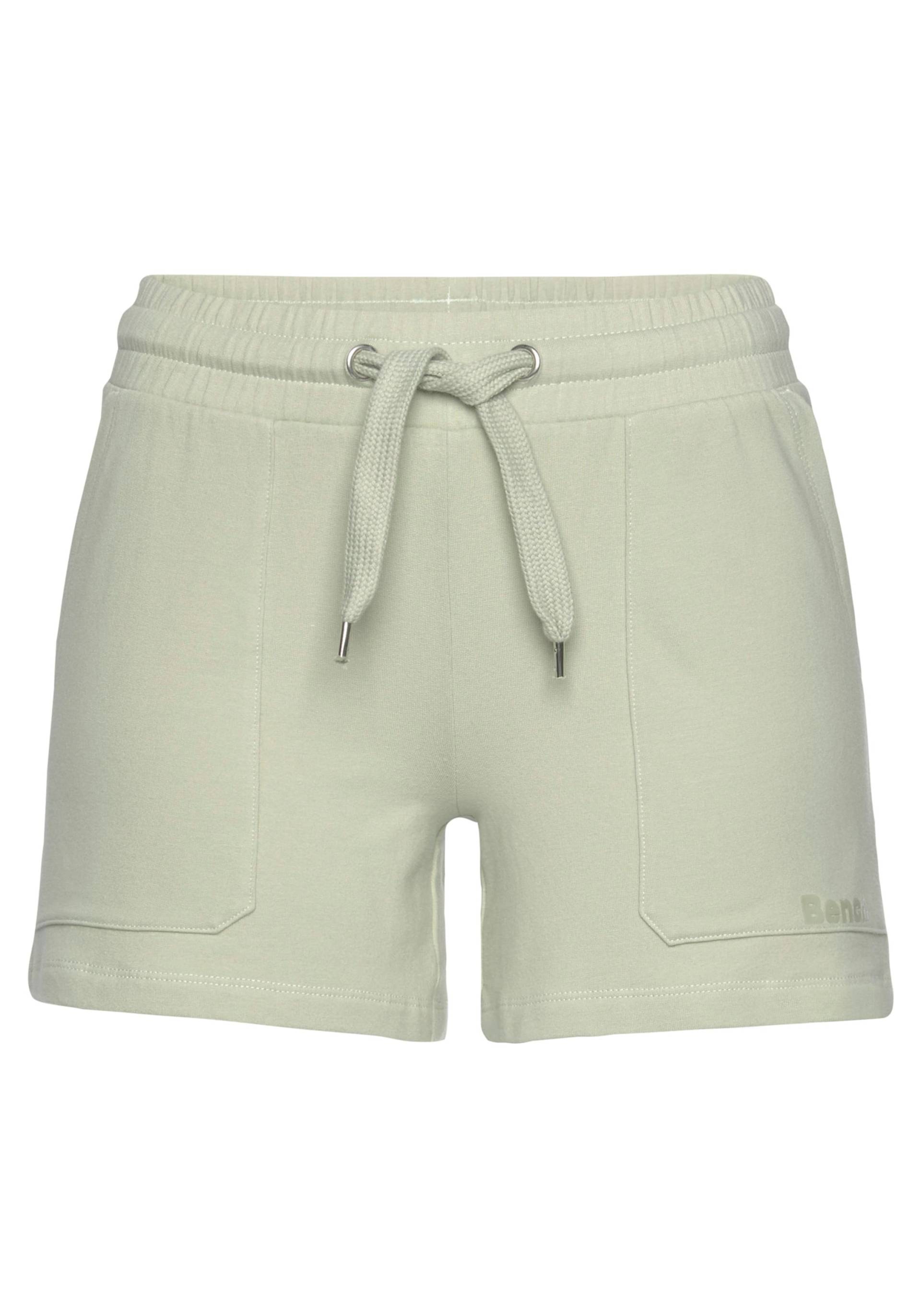 Relaxshorts in pistazie von heine