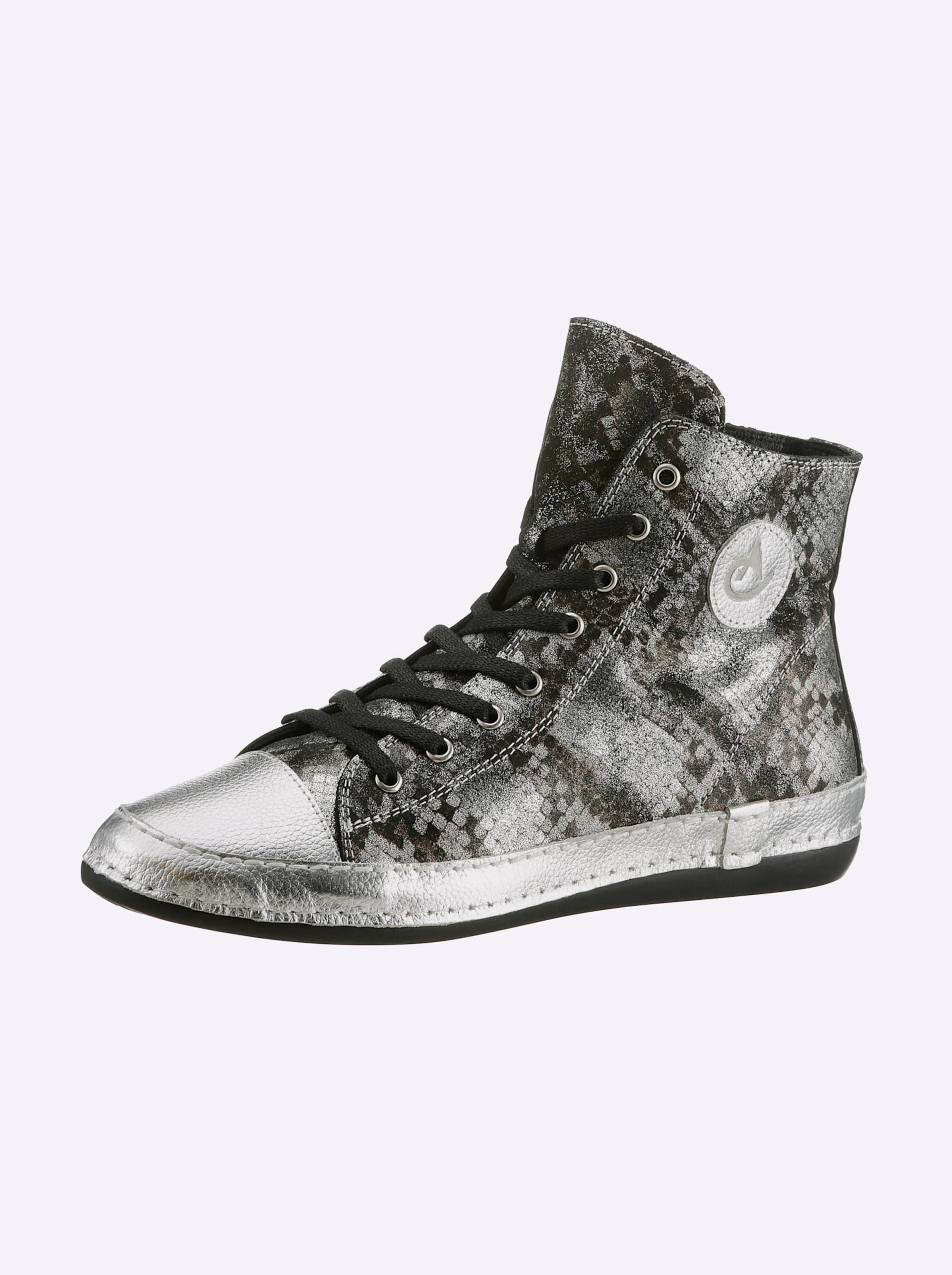 Sneaker Sneaker