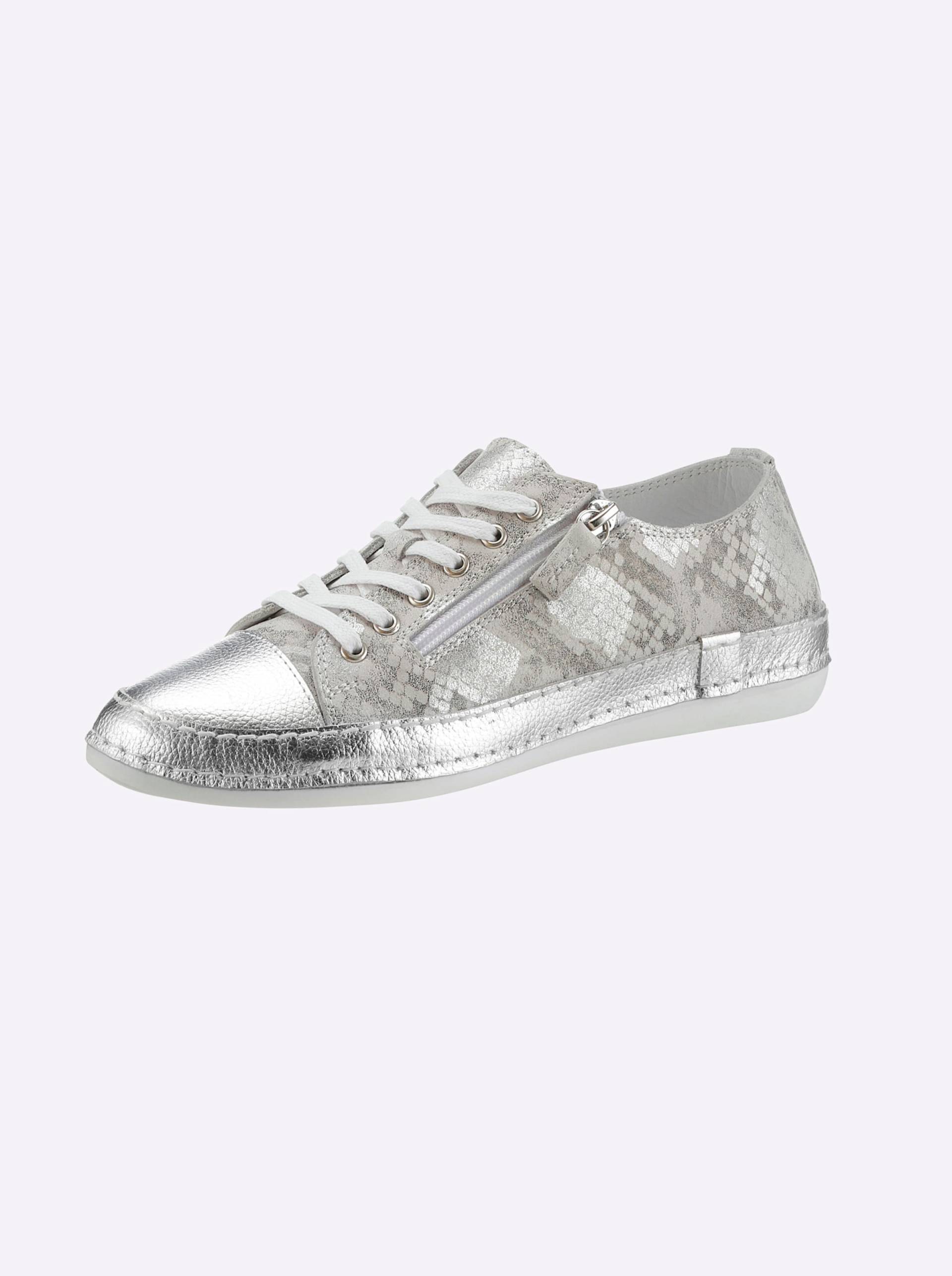 Sneaker Sneaker