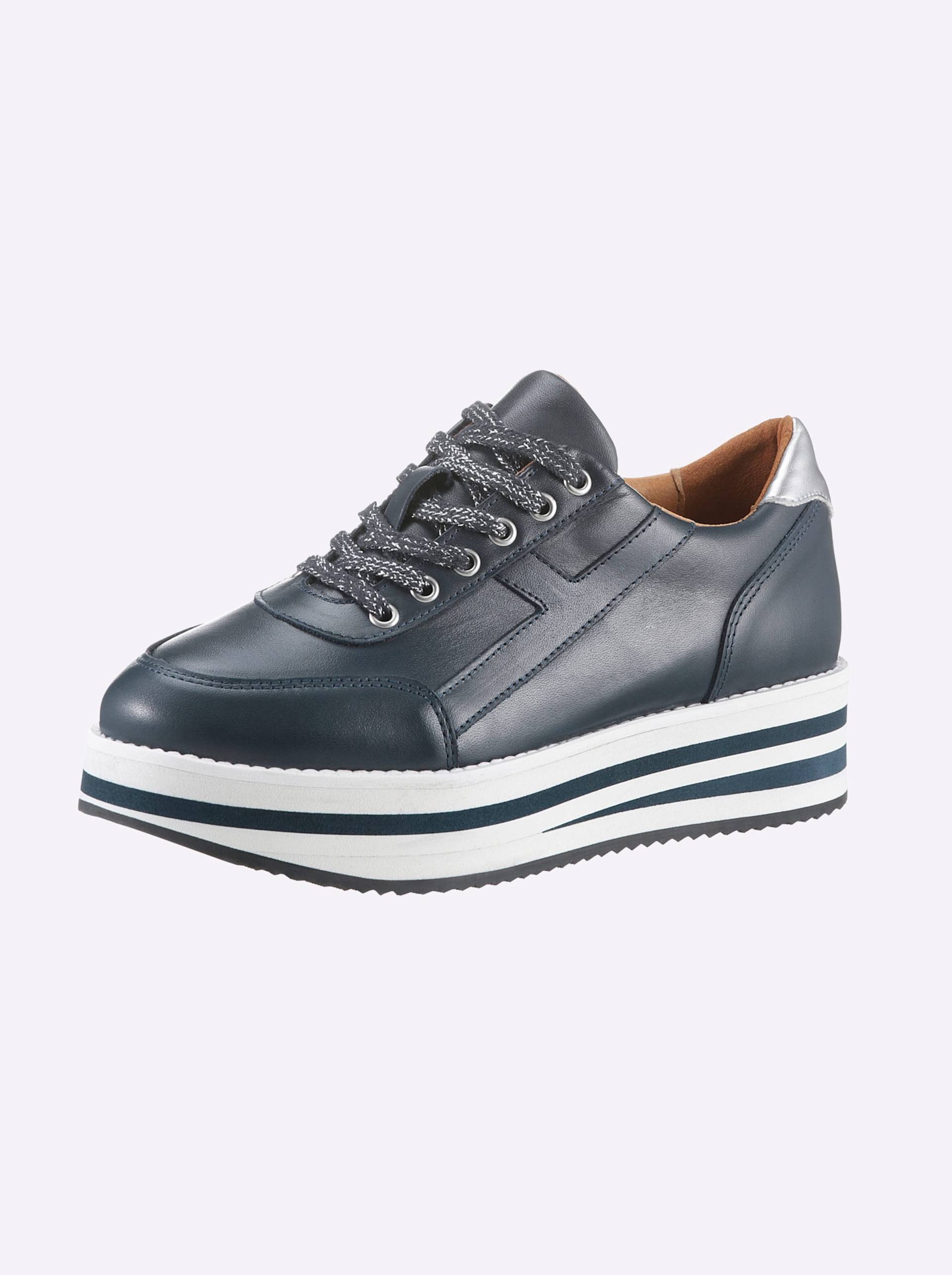 Sneaker in marine-weiss von heine