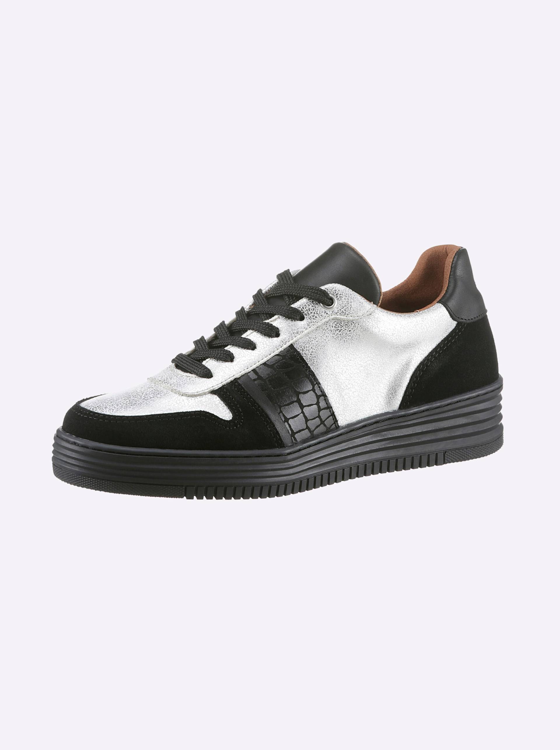 Sneaker Sneaker