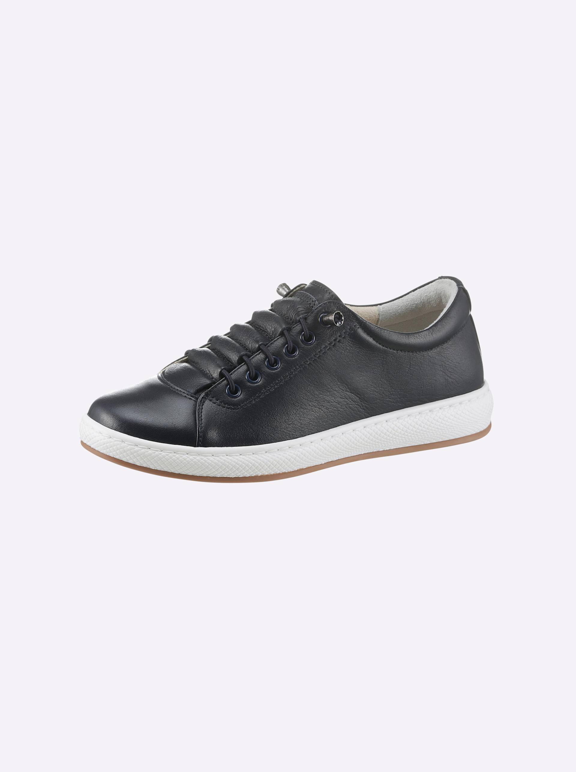 Sneaker Sneaker