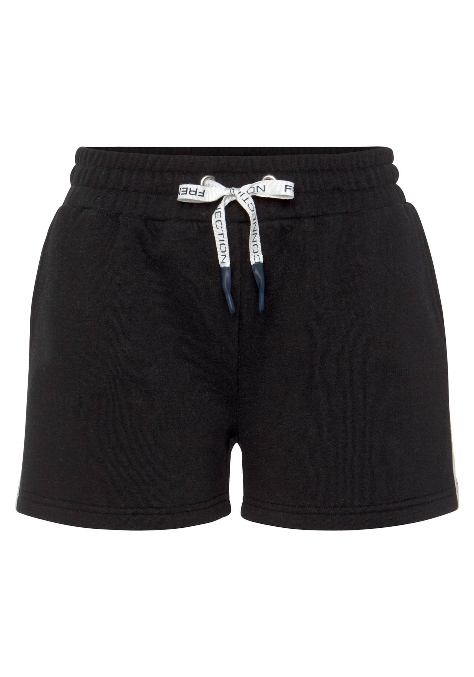 Sweatshorts in schwarz von heine