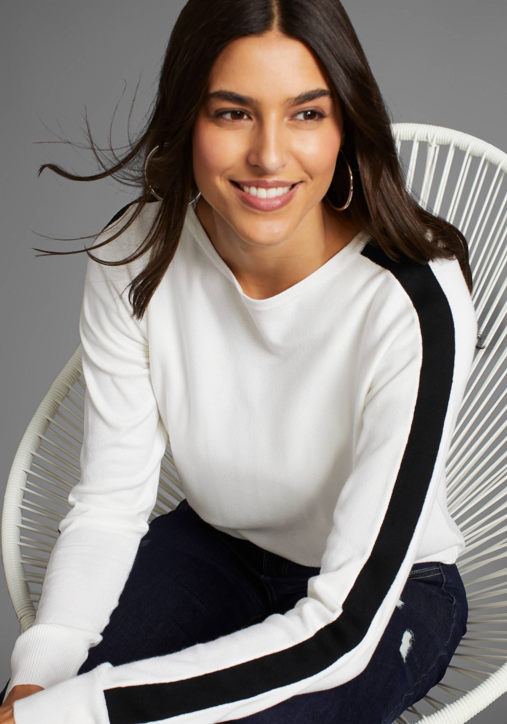 Laura Scott Longpullover, mit Kontraststreifen - NEUE FARBEN Laura Scott Longpullover, mit Kontraststreifen - NEUE FARBEN von laura scott