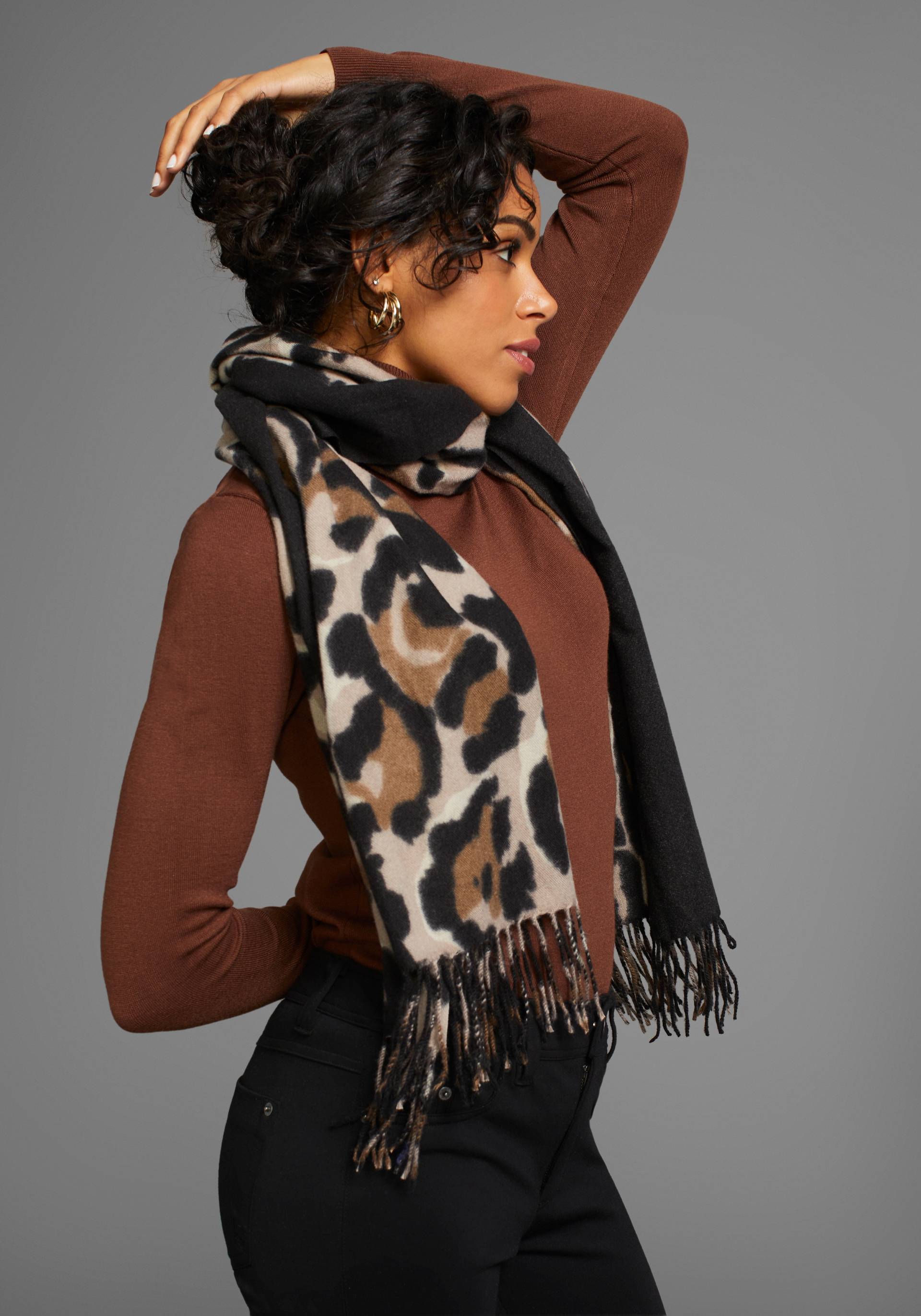 Laura Scott Schal, im modischen Leo-Design - NEW Laura Scott Schal, im modischen Leo-Design - NEW von laura scott