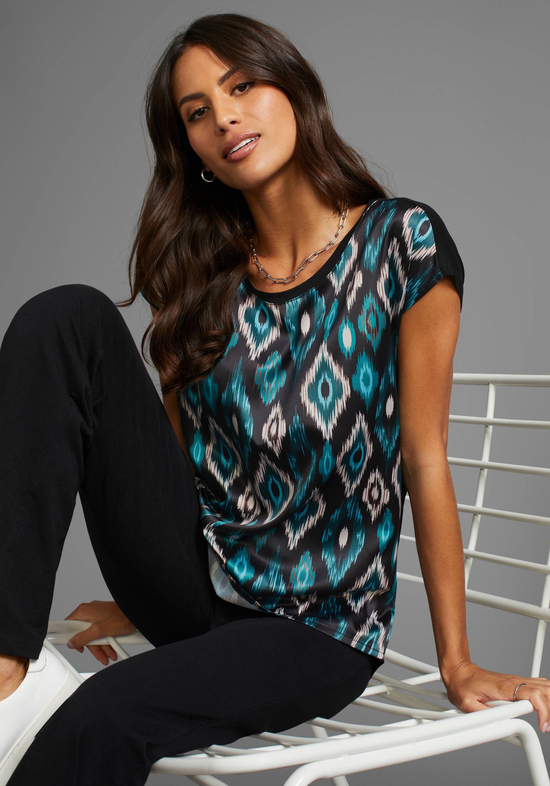 Laura Scott Shirtbluse, aus glänzendem Satin Laura Scott Shirtbluse, aus glänzendem Satin von laura scott