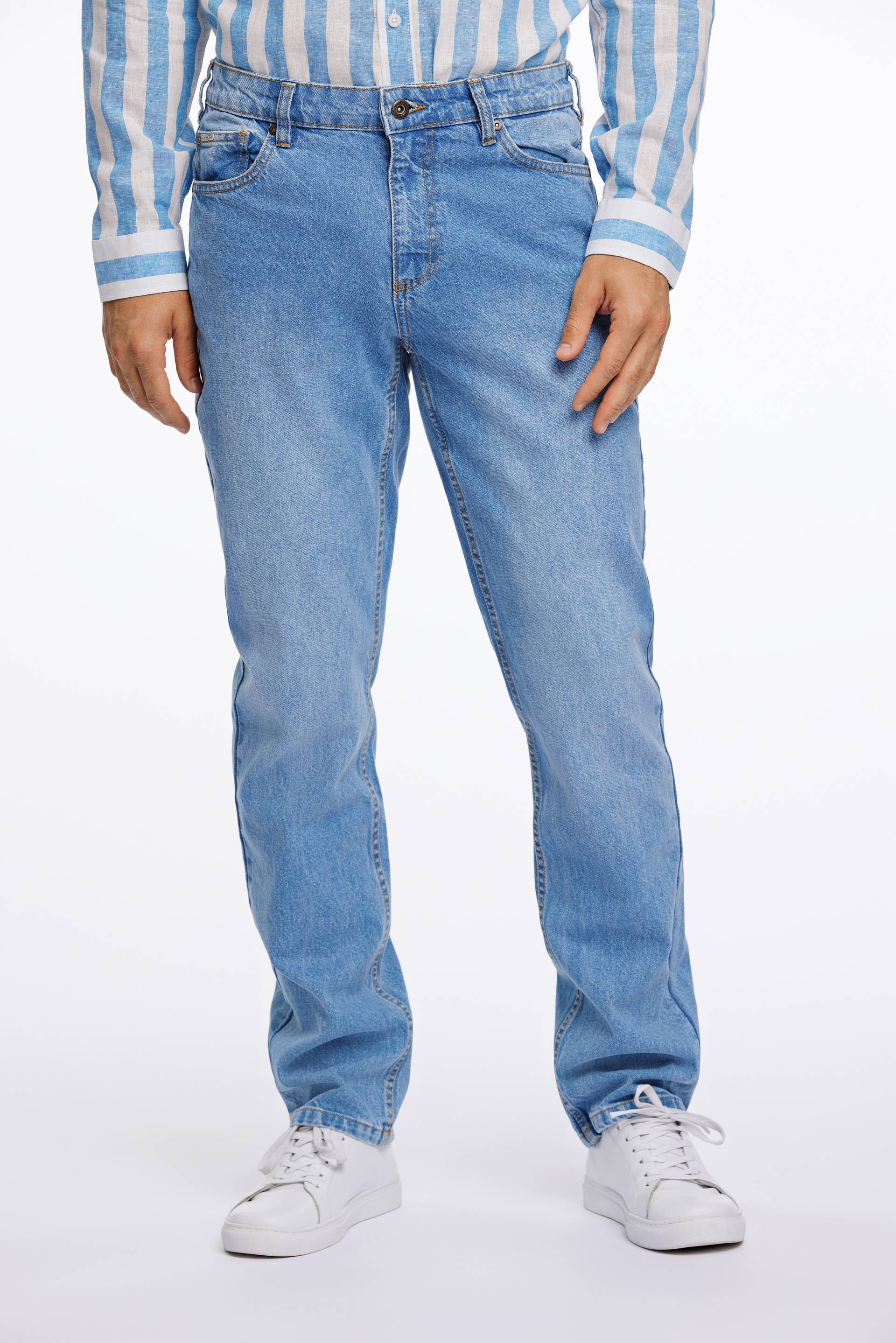 LINDBERGH 5-Pocket-Jeans, mit leichter Waschung von lindbergh