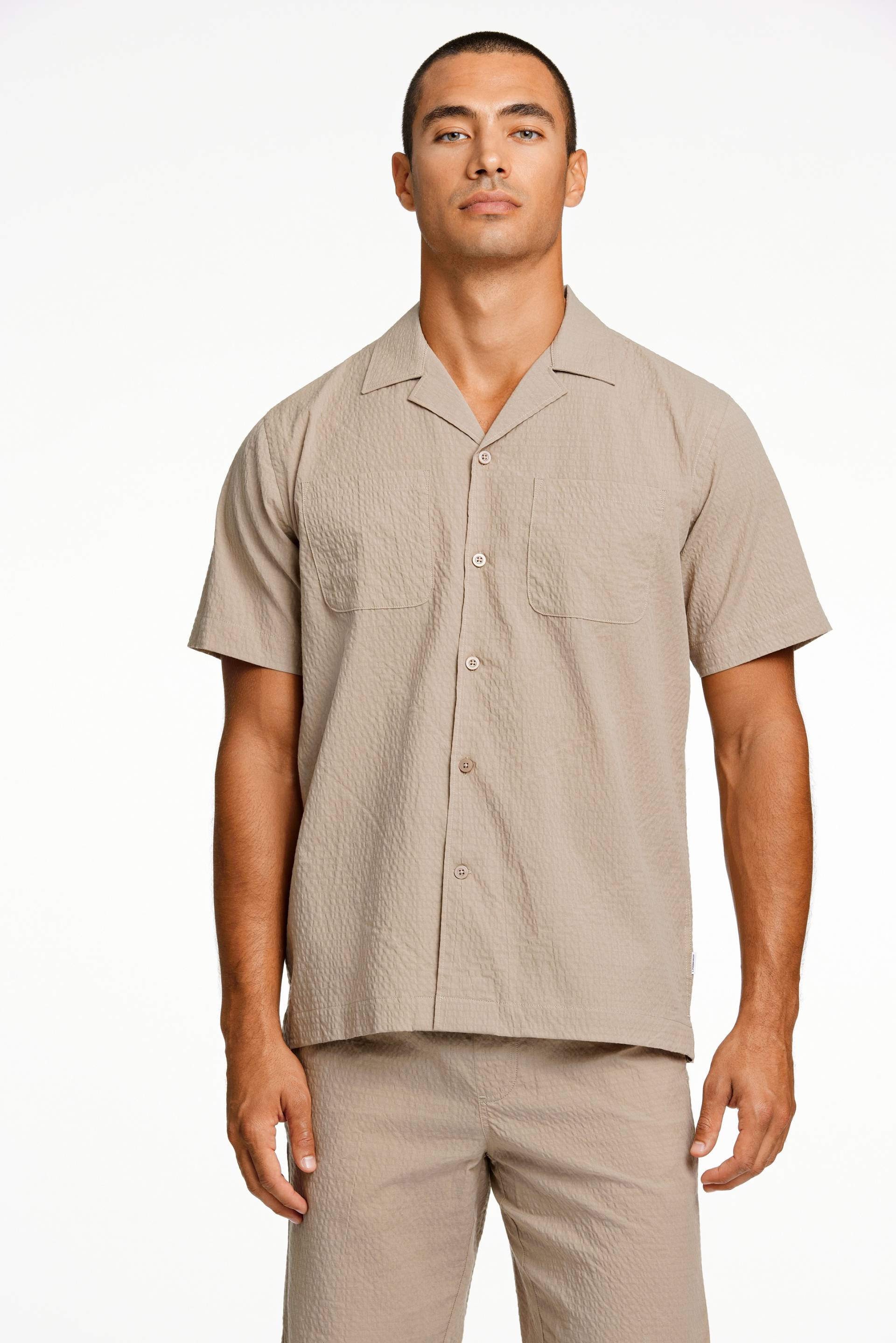 LINDBERGH Kurzarmhemd »Shirt+Shorts Set«, (2 tlg.), im Set mit passender Shorts von lindbergh