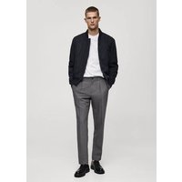 Fließende Regular Fit-Bundfaltenhose Fließende Regular Fit-Bundfaltenhose von mango man