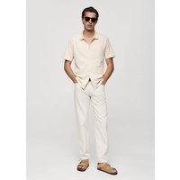 Geknöpftes Regular Fit-Poloshirt mit Struktur von mango man