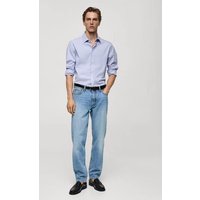 Slim Fit-Baumwollhemd mit feinen Nadelstreifen Slim Fit-Baumwollhemd mit feinen Nadelstreifen von mango man