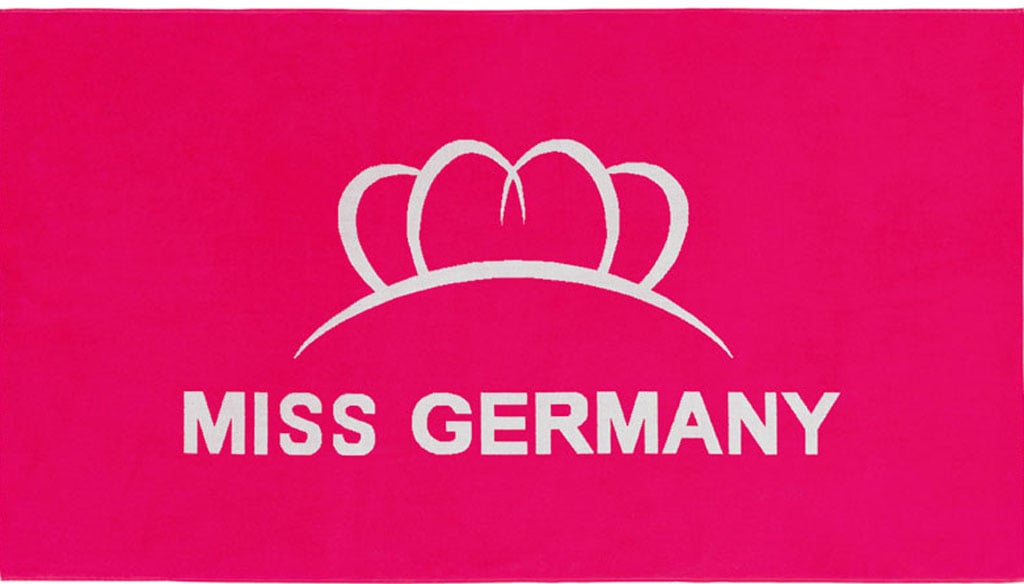 Miss Germany Strandtuch »Miss Germany«, (1 St., Strandtuch 100 x 180 cm), Velours, mit grossem Logo-Motiv von miss germany