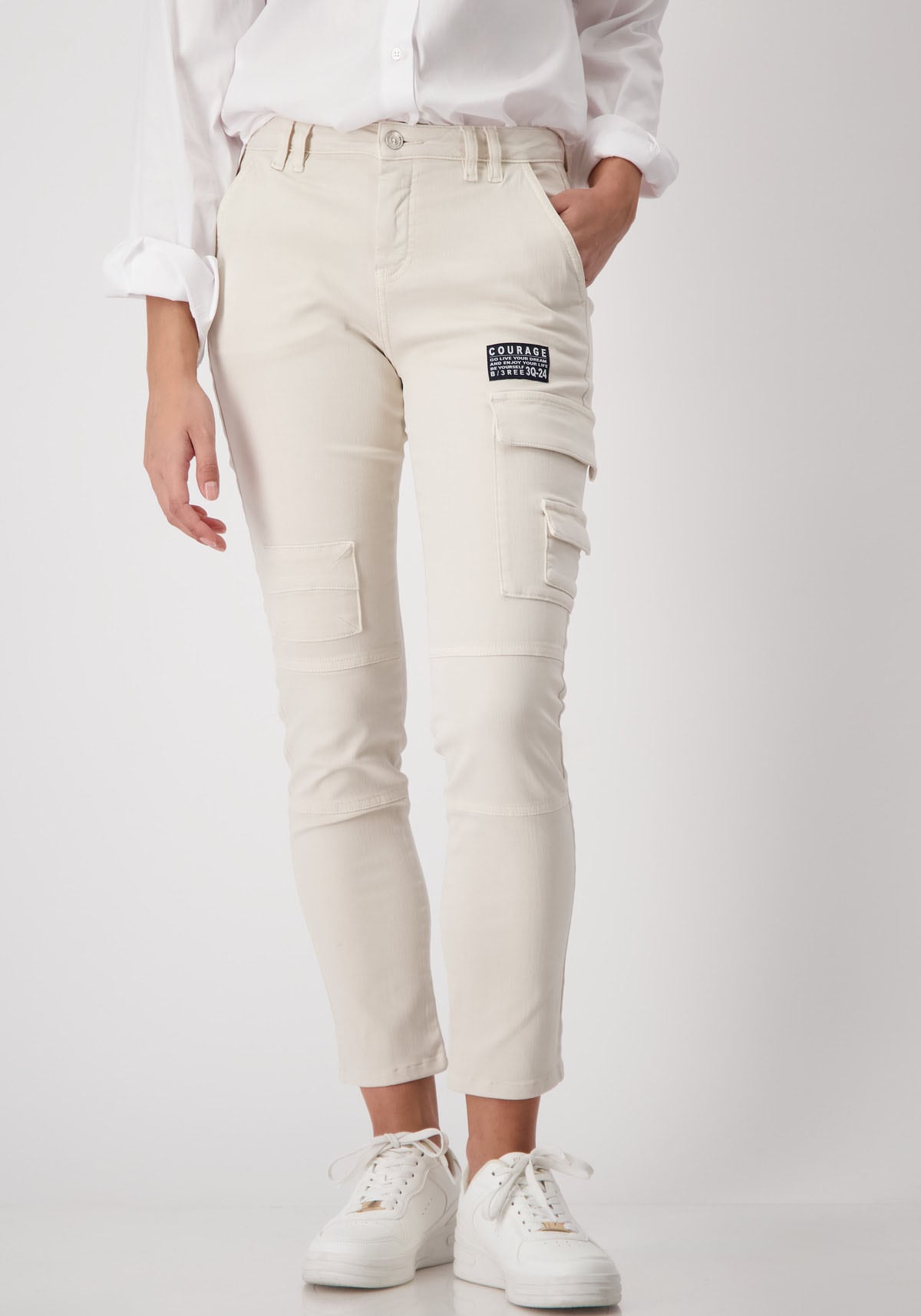 Monari Cargohose, mit aufgesetzten Pattentaschen Monari Cargohose, mit aufgesetzten Pattentaschen von monari