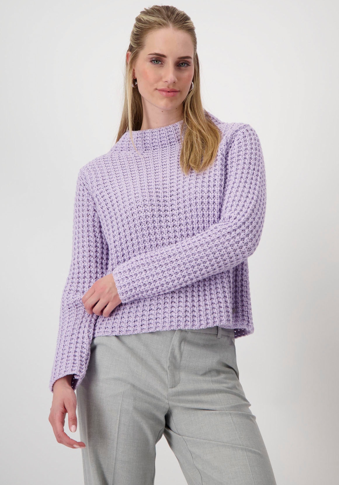 Monari Stehkragenpullover, aus Perlfangstrick Monari Stehkragenpullover, aus Perlfangstrick von monari