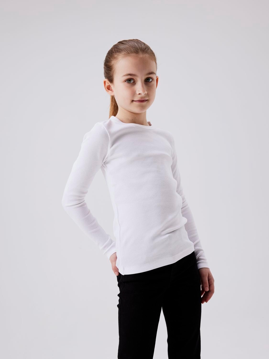Name It Langarmshirt »NKFNAKAL LS TOP NOOS« Name It Langarmshirt »NKFNAKAL LS TOP NOOS« von name it