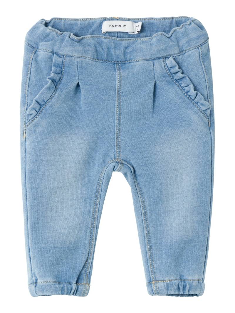 Name It Sweatjeans »NBFBELLA ROUND JEANS 6101-TR NOOS«, mit coolen Abriebeffekten von name it