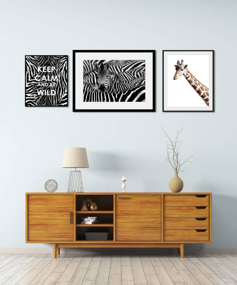 queence Bild »Animals«, Tiere-Schriftzug-Sprüche & Texte-Motivationsbilder-Giraffe-Giraffen-Giraffen Bilder, (3 St.), HD Premium Poster-Druck inkl. Holzrahmen - 3er Set von queence
