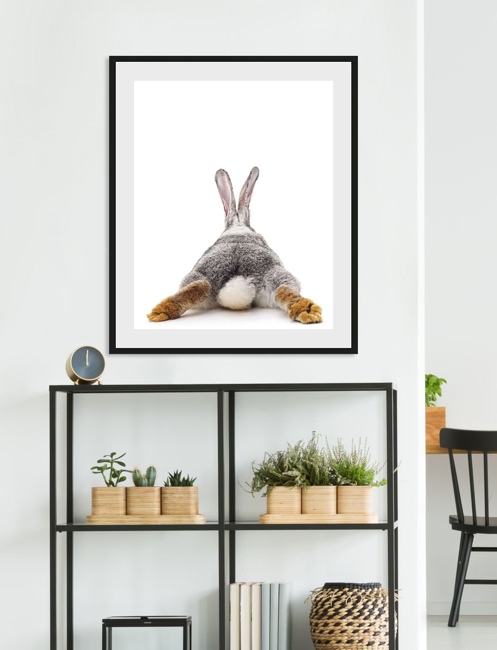 queence Bild »Bunny Tail«, Hase-Hasen-Humor-Haustiere-Foto, (1 St.), HD Premium Poster-Druck inkl. Holzrahmen von queence