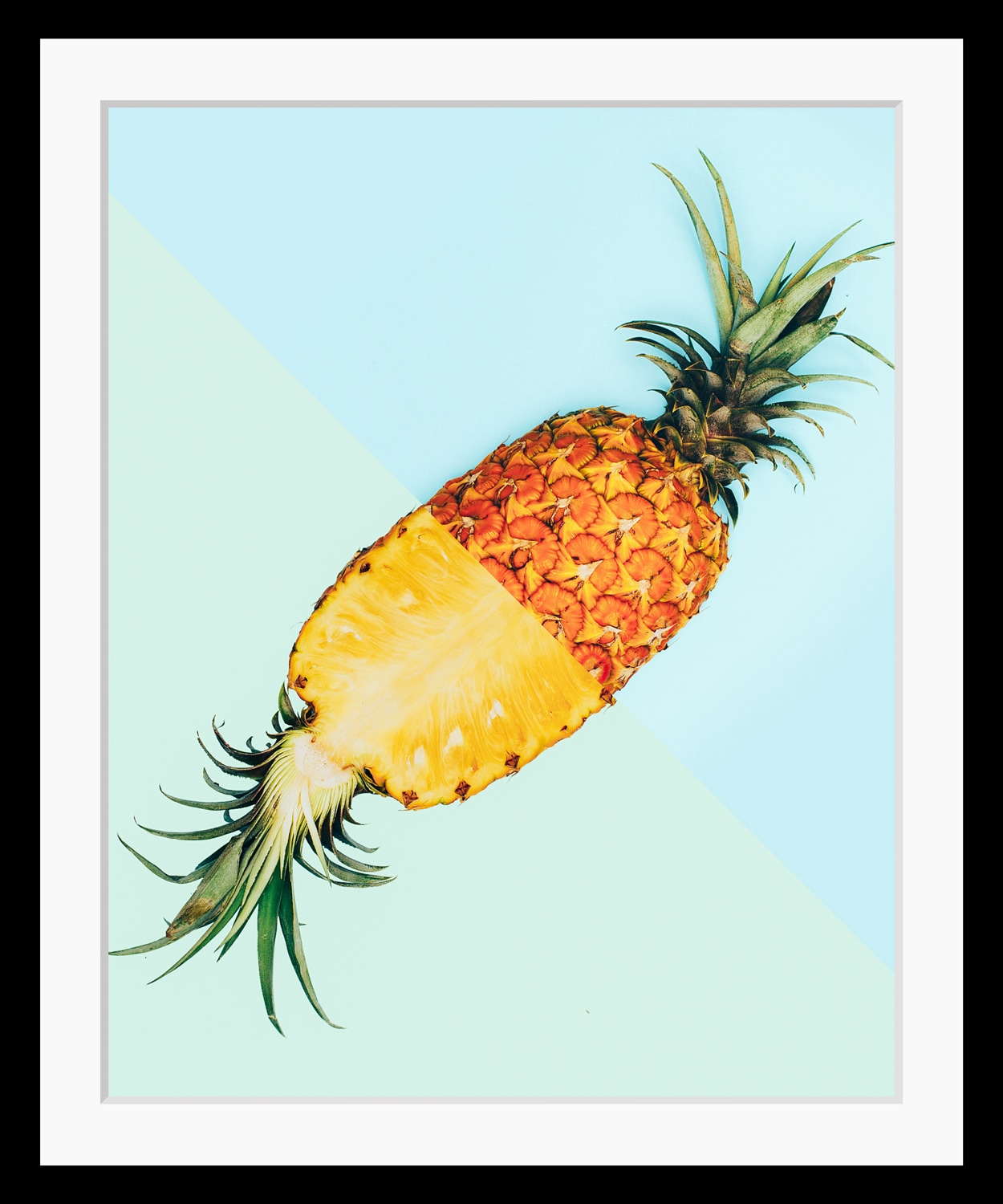 queence Bild »Justina«, Obst-Obst Bilder-Kunst-Lebensmittel-Ananas, HD Premium Poster-Druck inkl. Holzrahmen von queence