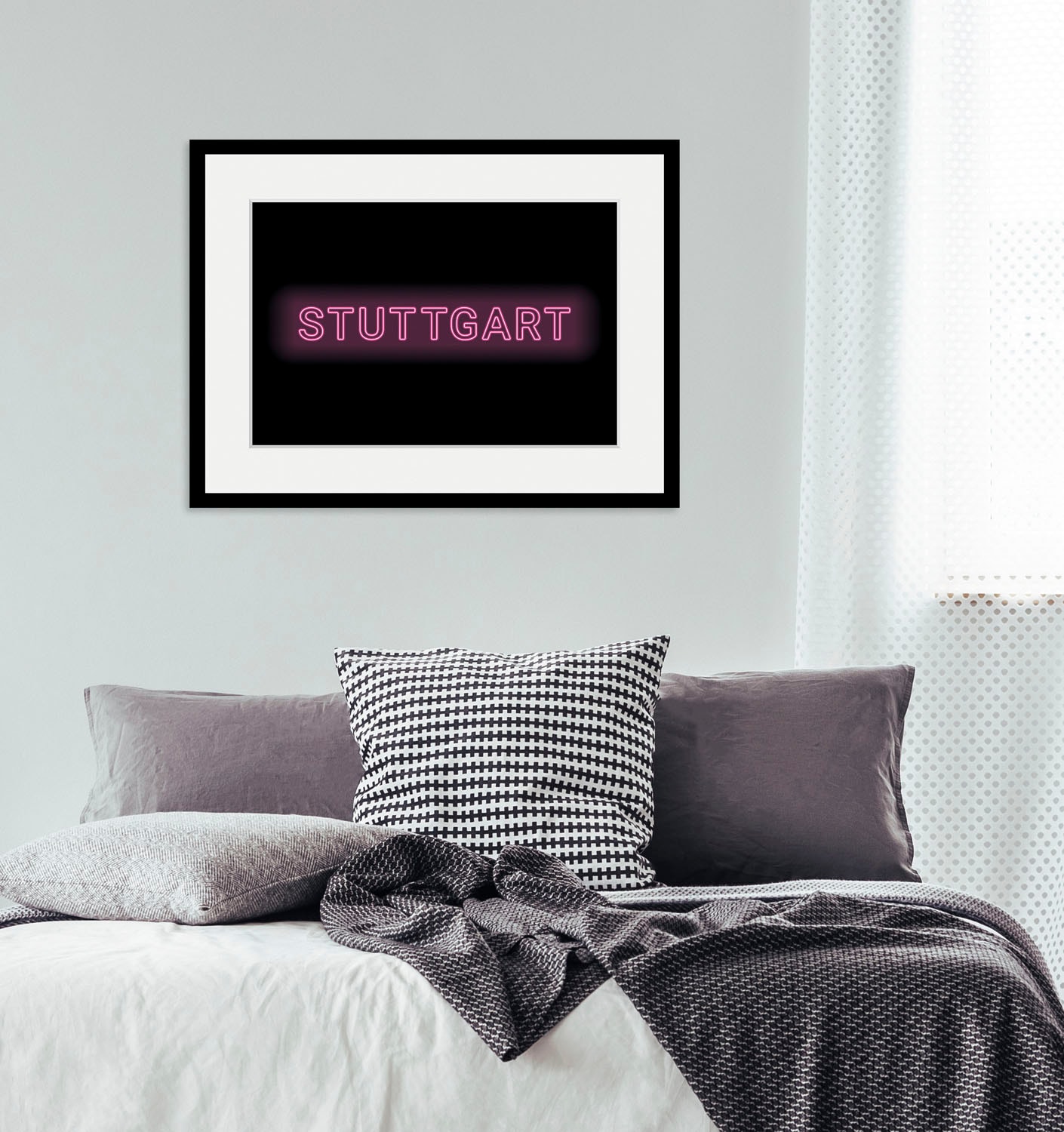 queence Bild »STUTTGART LIGHTS«, Städte-Schriftzug, (1 St.), HD Premium Poster-Druck inkl. Holzrahmen von queence