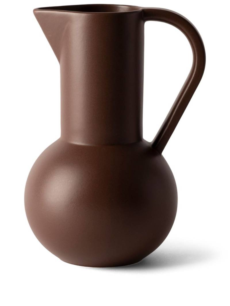 raawii large Strøm jug - Brown von raawii