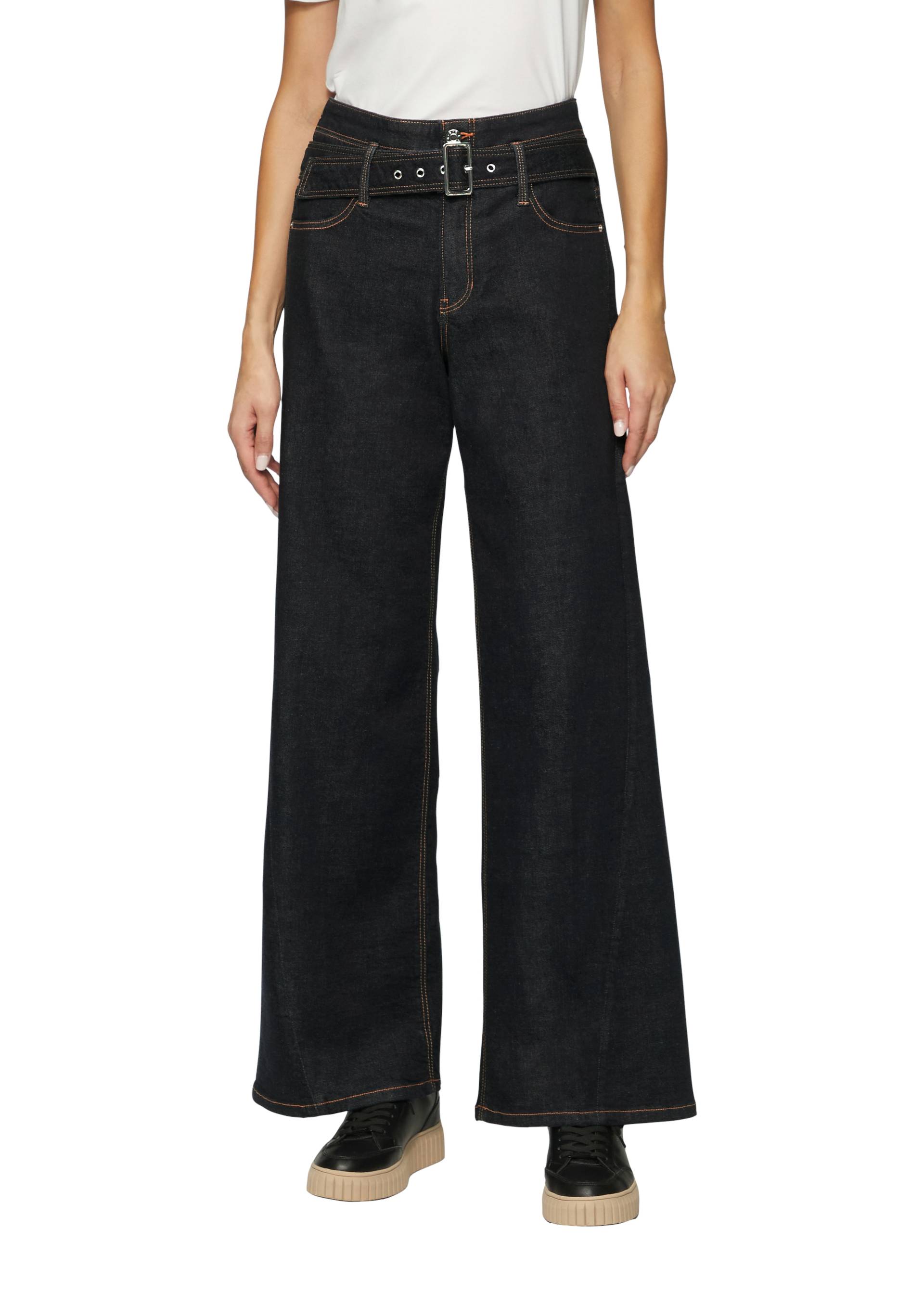 s.Oliver 5-Pocket-Jeans »SURI«, mit Textilgürtel und weitem Bein s.Oliver 5-Pocket-Jeans »SURI«, mit Textilgürtel und weitem Bein von s.Oliver