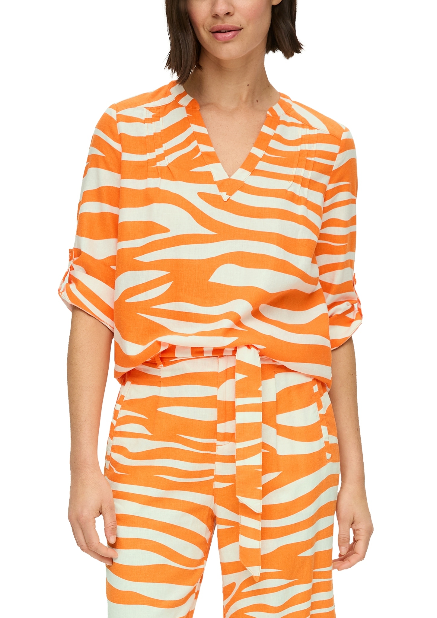 s.Oliver Druckbluse, aus Leinen und mit 3/4 Arm s.Oliver Druckbluse, aus Leinen und mit 3/4 Arm von s.Oliver
