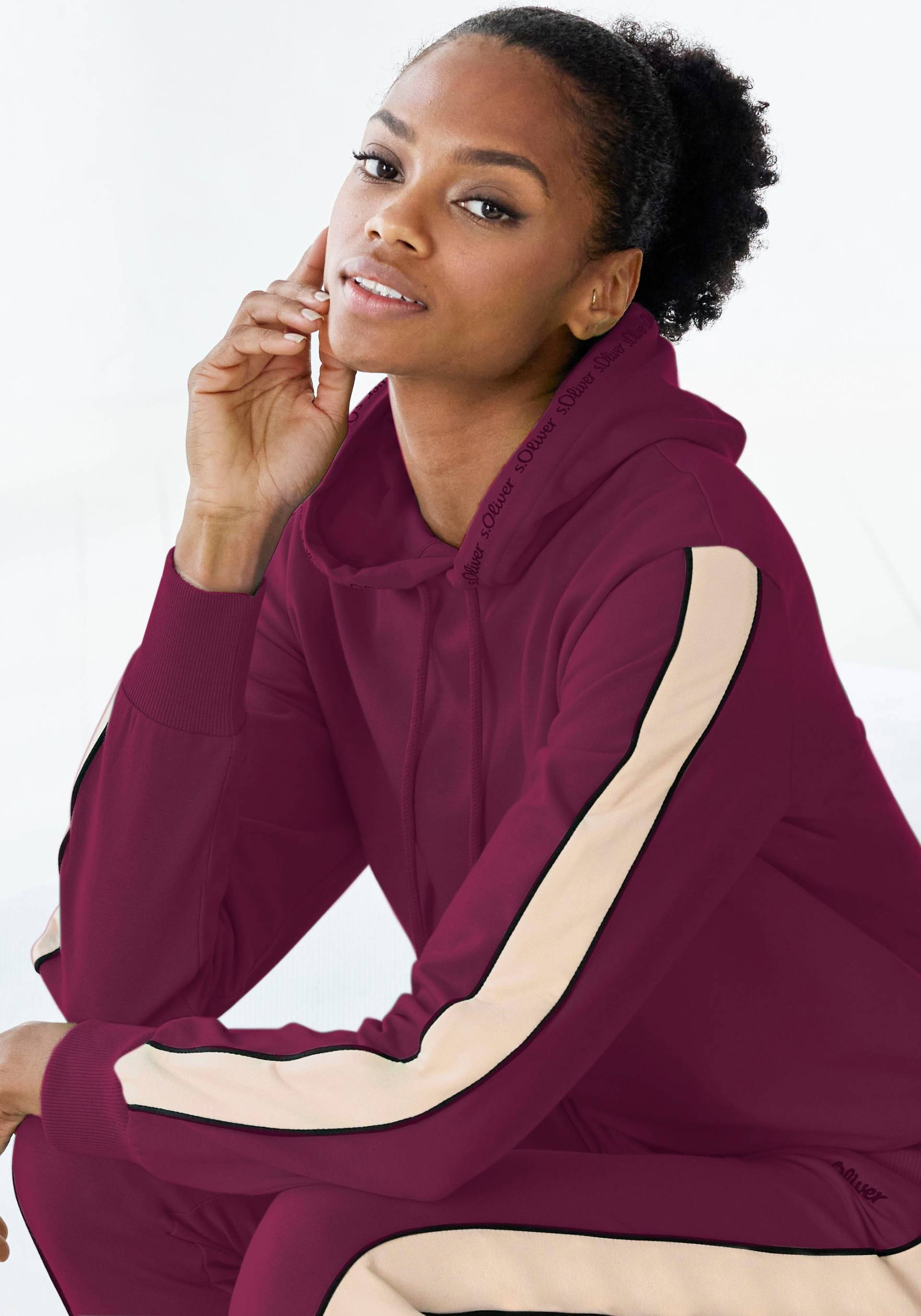 s.Oliver Hoodie, mit Kontrast Einsätzen, Loungewear s.Oliver Hoodie, mit Kontrast Einsätzen, Loungewear von s.Oliver