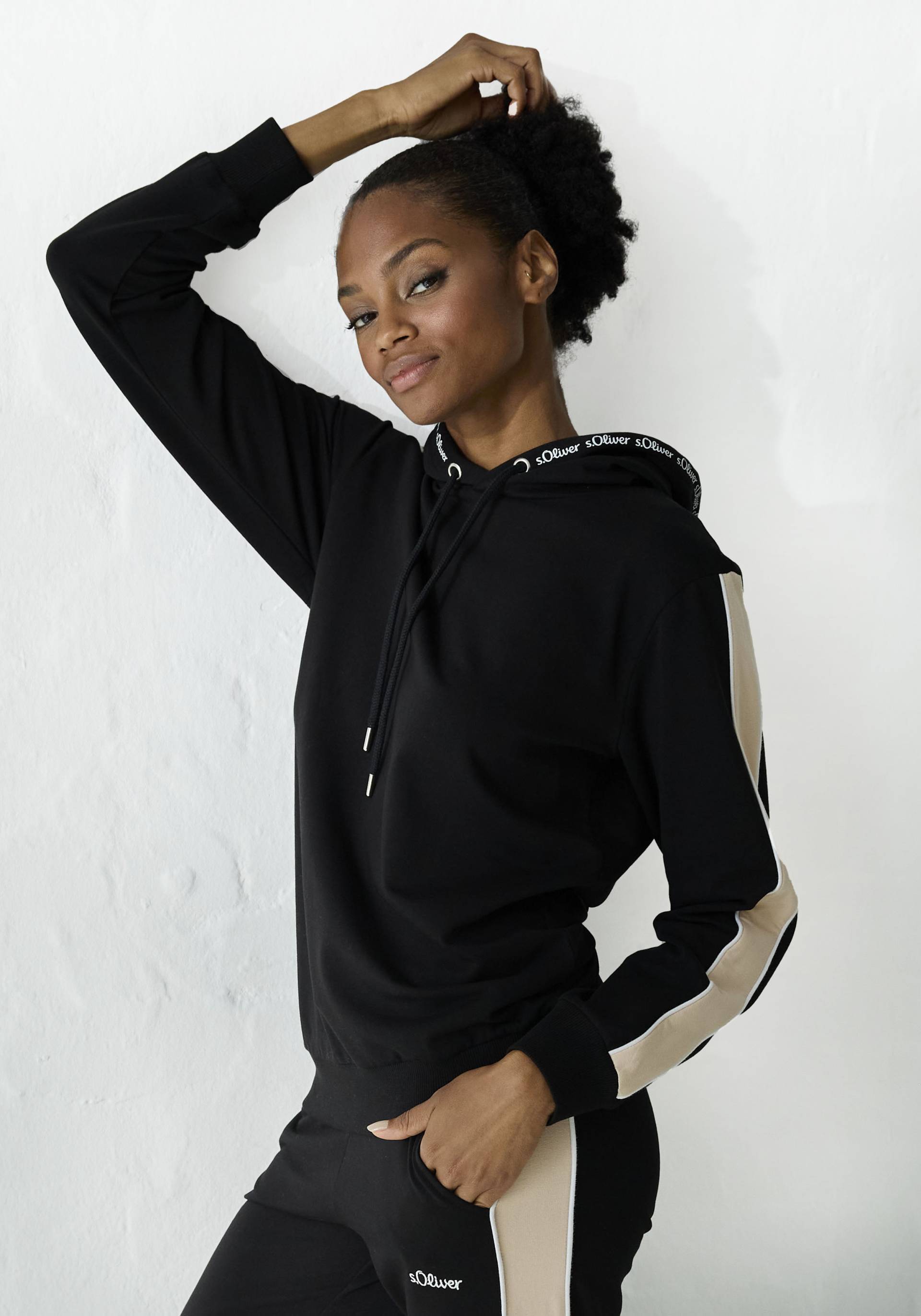 s.Oliver Hoodie, mit Kontrast Einsätzen, Loungewear s.Oliver Hoodie, mit Kontrast Einsätzen, Loungewear von s.Oliver