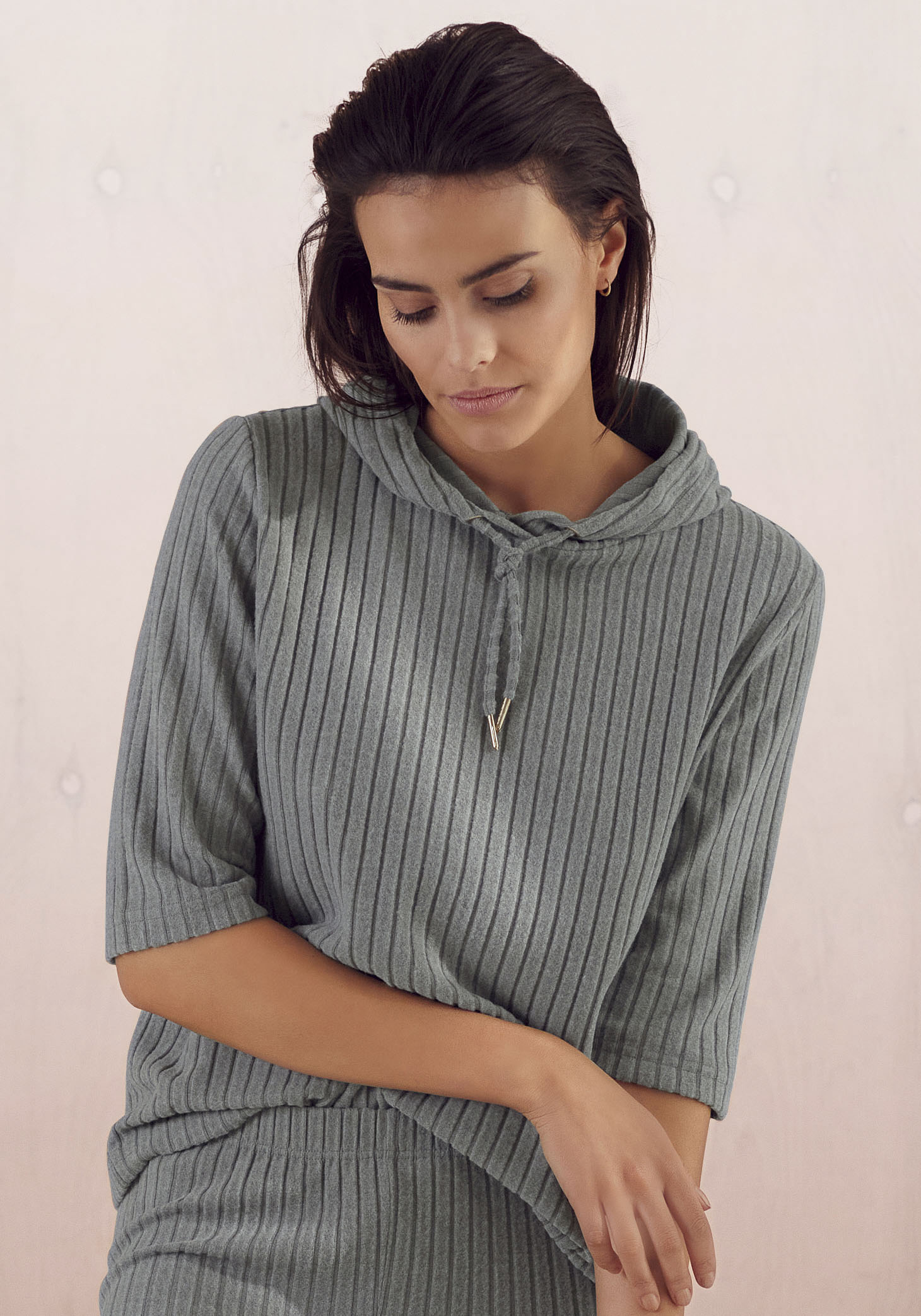 s.Oliver Kapuzensweatshirt, aus nachhaltigem Rippstrick, Loungeanzug s.Oliver Kapuzensweatshirt, aus nachhaltigem Rippstrick, Loungeanzug von s.Oliver