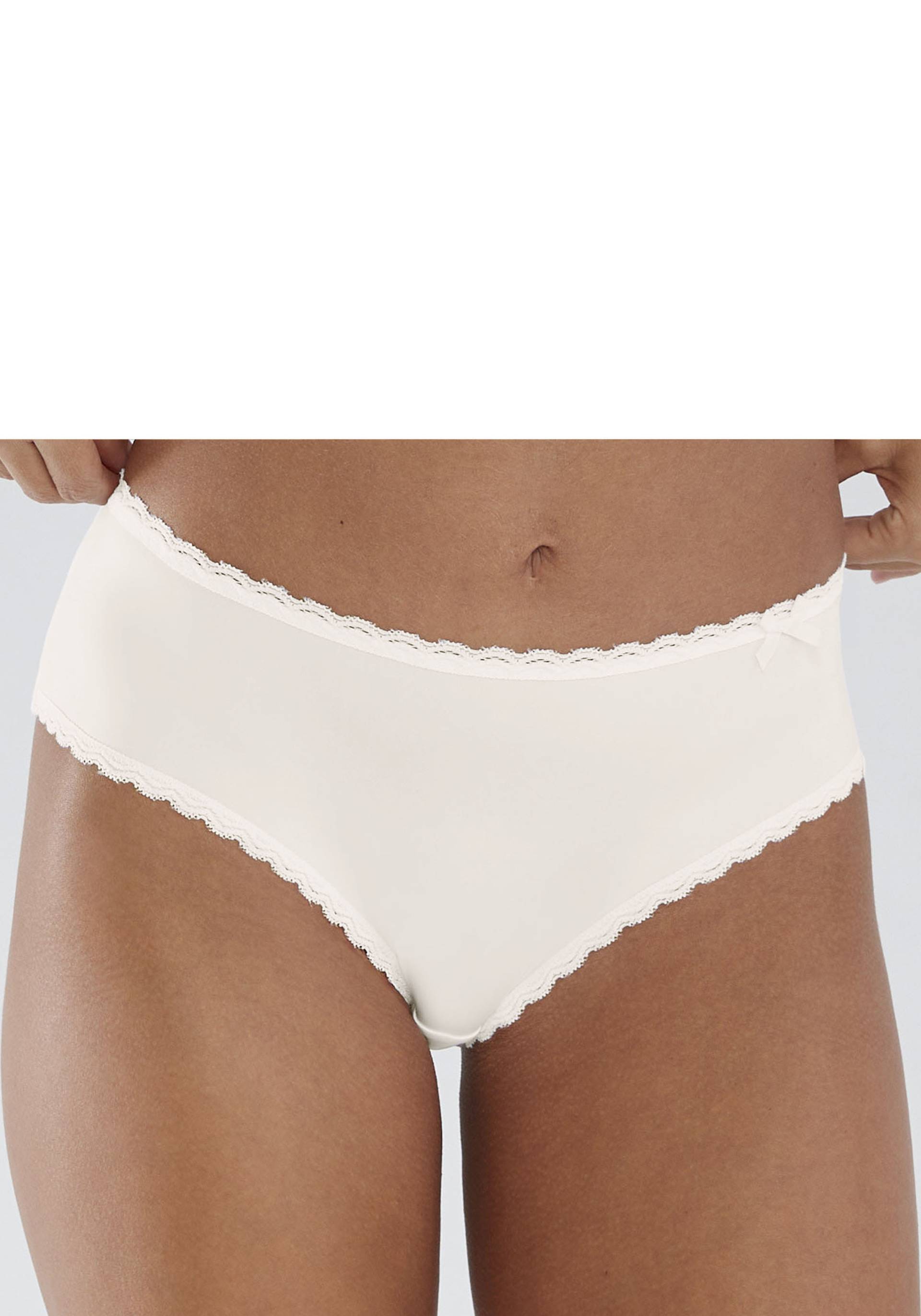 s.Oliver Panty »Camille«, mit feiner Spitzenborte von s.Oliver