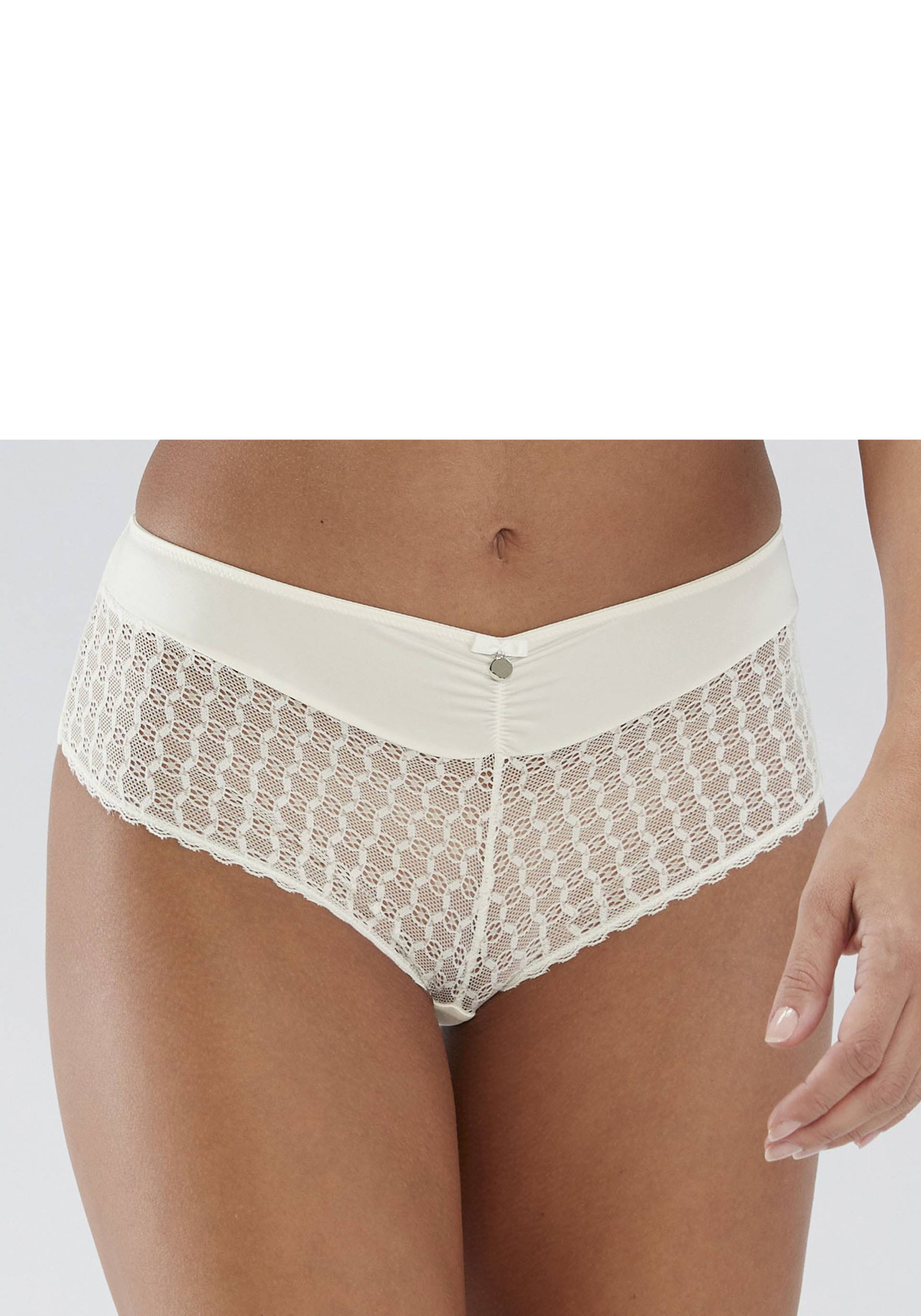 s.Oliver Panty »Estelle«, aus floraler Spitze von s.Oliver