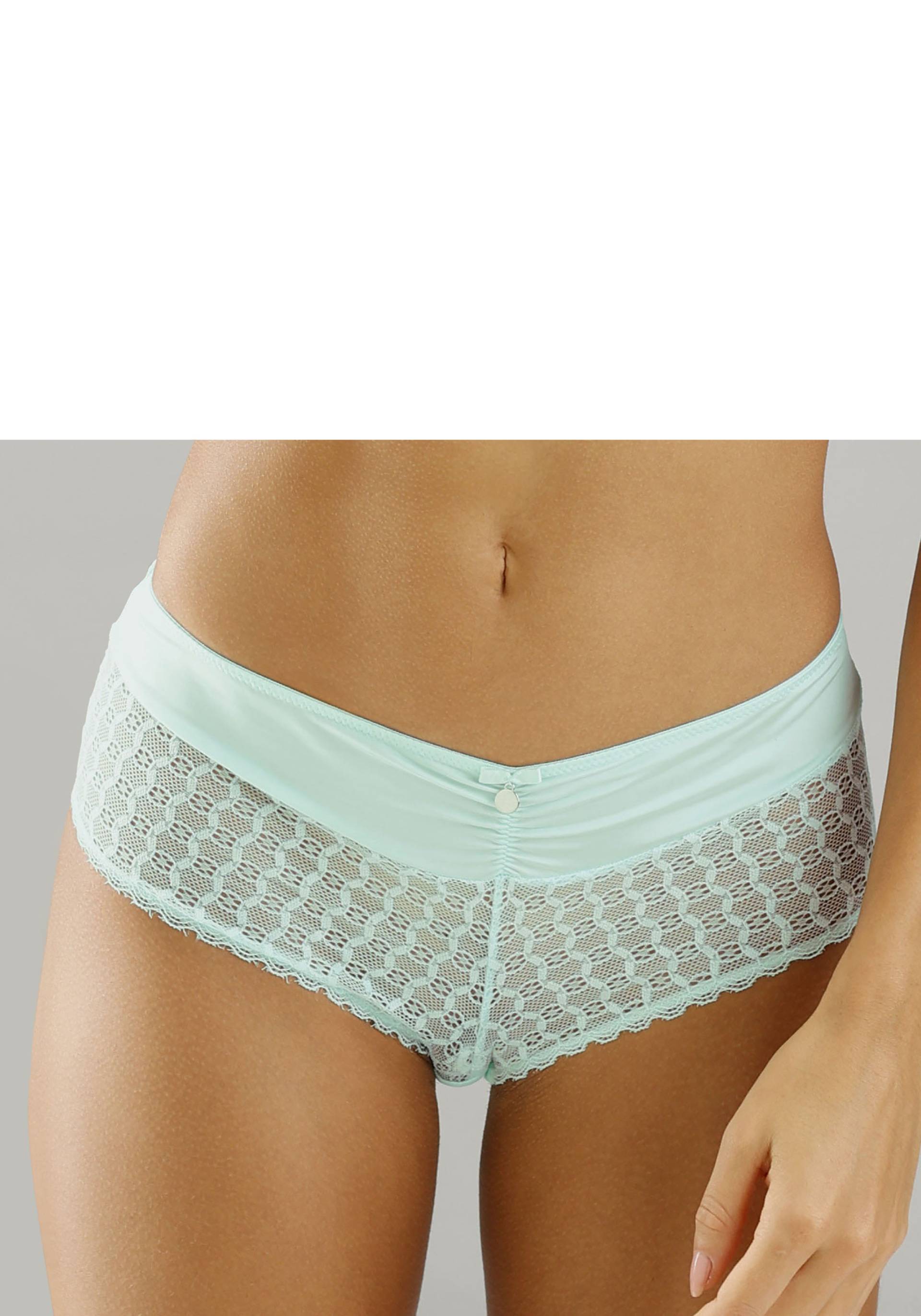 s.Oliver Panty »Estelle«, aus floraler Spitze s.Oliver Panty »Estelle«, aus floraler Spitze von s.Oliver