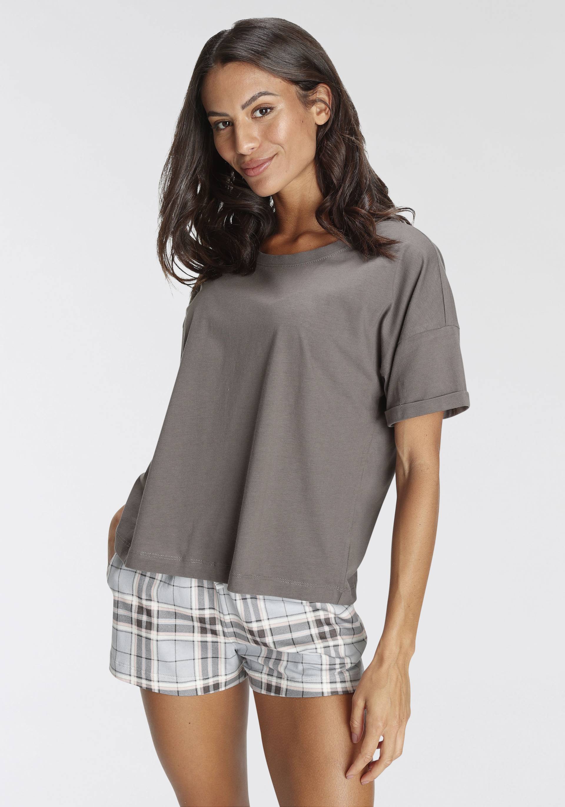 s.Oliver Pyjamaoberteil, in bequemer Weite s.Oliver Pyjamaoberteil, in bequemer Weite von s.Oliver