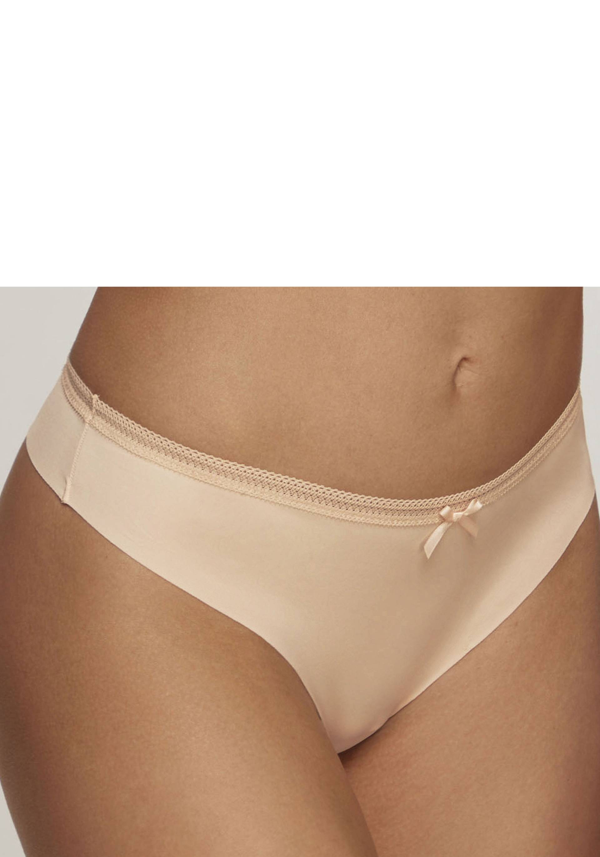 s.Oliver String, SEAMLESS mit nahtloser Verarbeitung und hübscher Spitzenborte s.Oliver String, SEAMLESS mit nahtloser Verarbeitung und hübscher Spitzenborte von s.Oliver