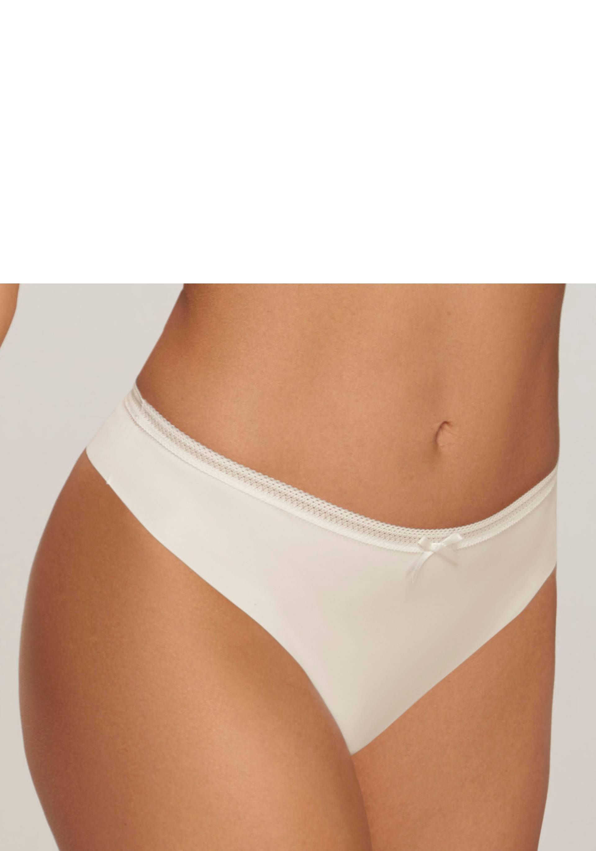 s.Oliver String, SEAMLESS mit nahtloser Verarbeitung und hübscher Spitzenborte s.Oliver String, SEAMLESS mit nahtloser Verarbeitung und hübscher Spitzenborte von s.Oliver
