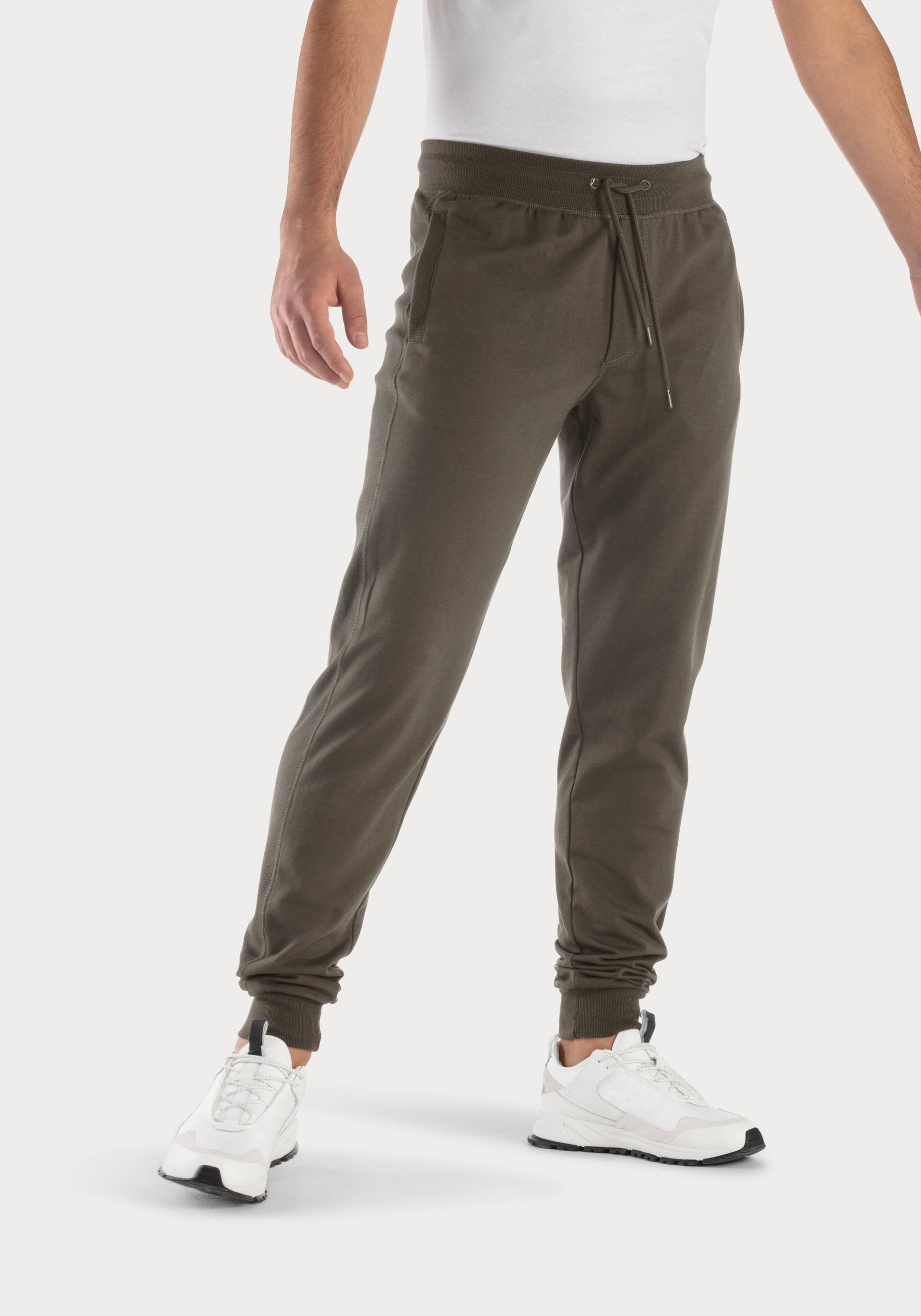 s.Oliver Sweathose, Jogginghose mit seitlichen Rippeneinsatz s.Oliver Sweathose, Jogginghose mit seitlichen Rippeneinsatz von s.Oliver