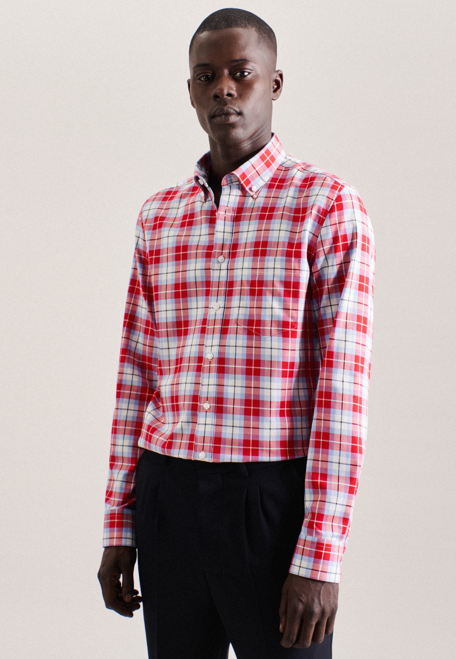seidensticker Businesshemd »Shaped«, Shaped Langarm Button-Down-Kragen Karo seidensticker Businesshemd »Shaped«, Shaped Langarm Button-Down-Kragen Karo von seidensticker