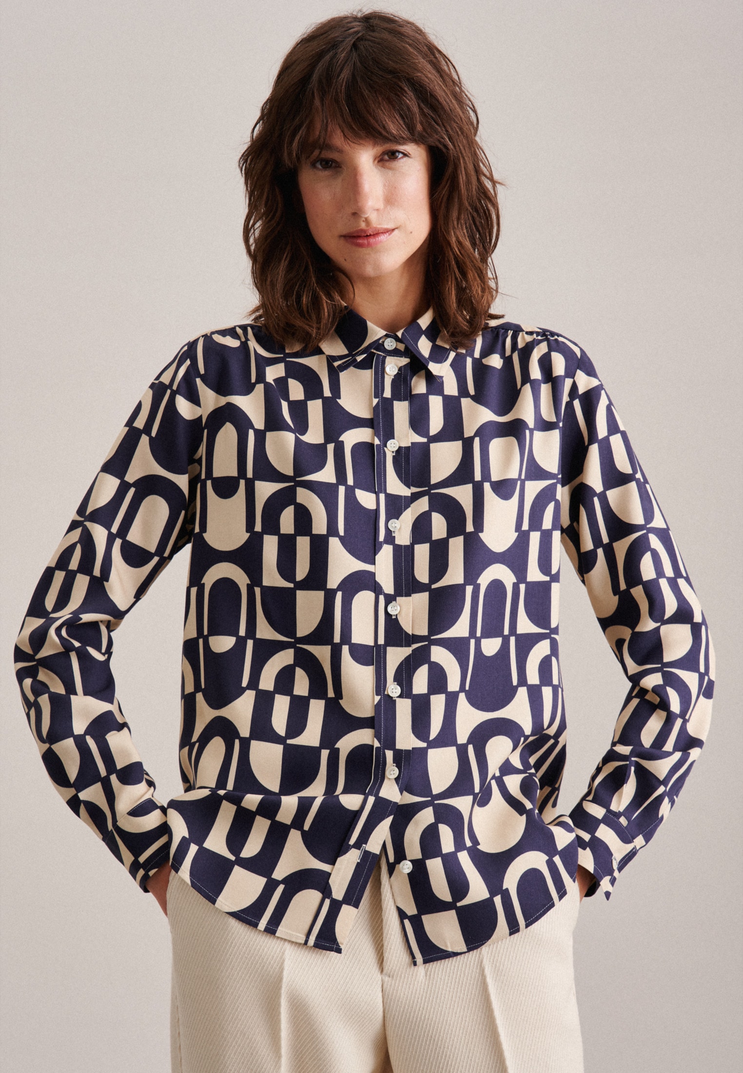 seidensticker Klassische Bluse »Schwarze Rose«, Langarm Kragen Druck seidensticker Klassische Bluse »Schwarze Rose«, Langarm Kragen Druck von seidensticker
