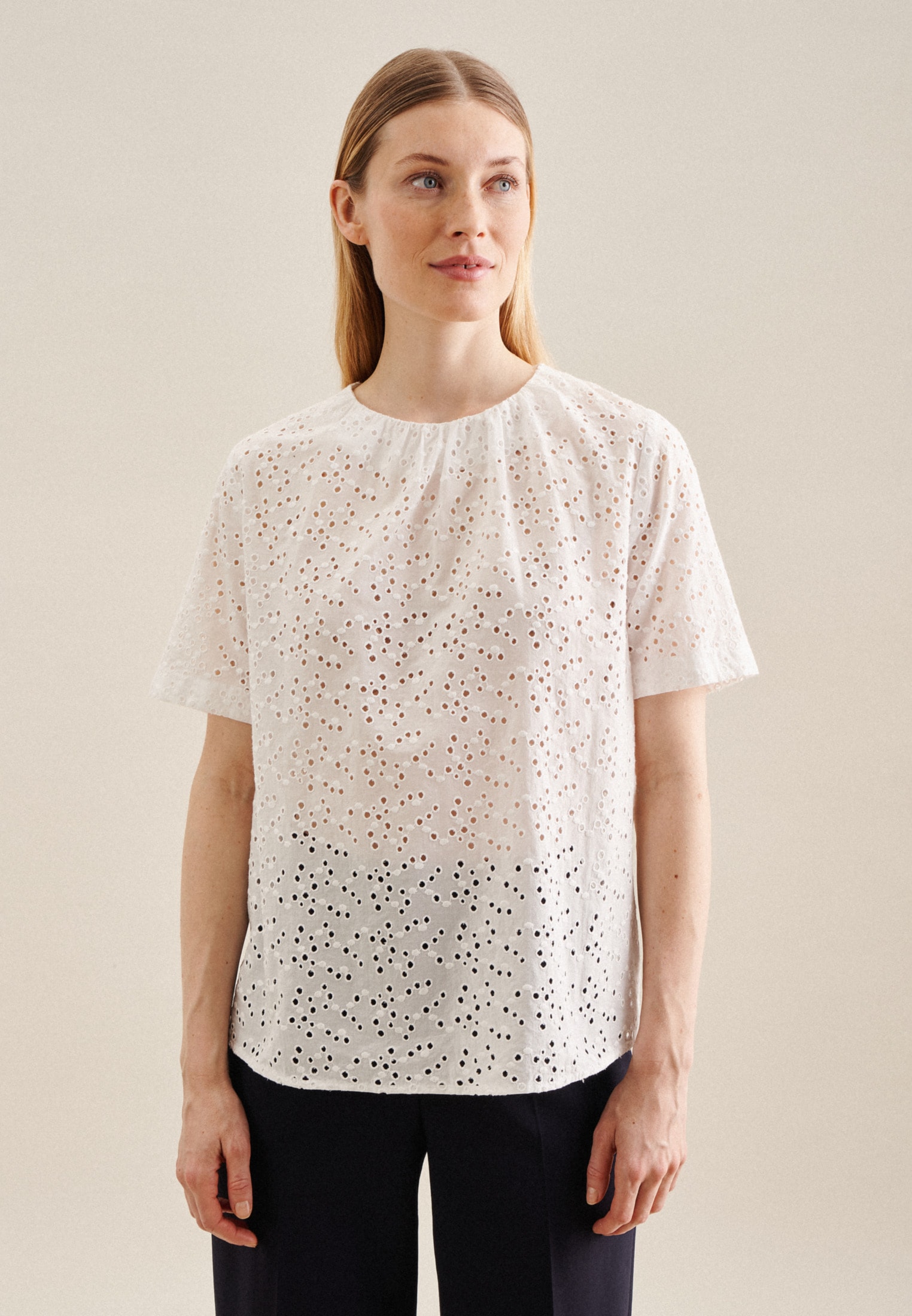 seidensticker Shirtbluse »Schwarze Rose«, Kurzarm Rundhals Stickerei seidensticker Shirtbluse »Schwarze Rose«, Kurzarm Rundhals Stickerei von seidensticker