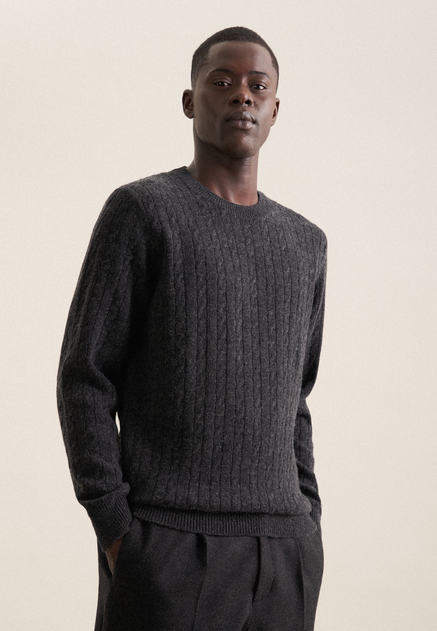 seidensticker Strickpullover »Regular«, Langarm Rundhals Zopfmuster seidensticker Strickpullover »Regular«, Langarm Rundhals Zopfmuster von seidensticker