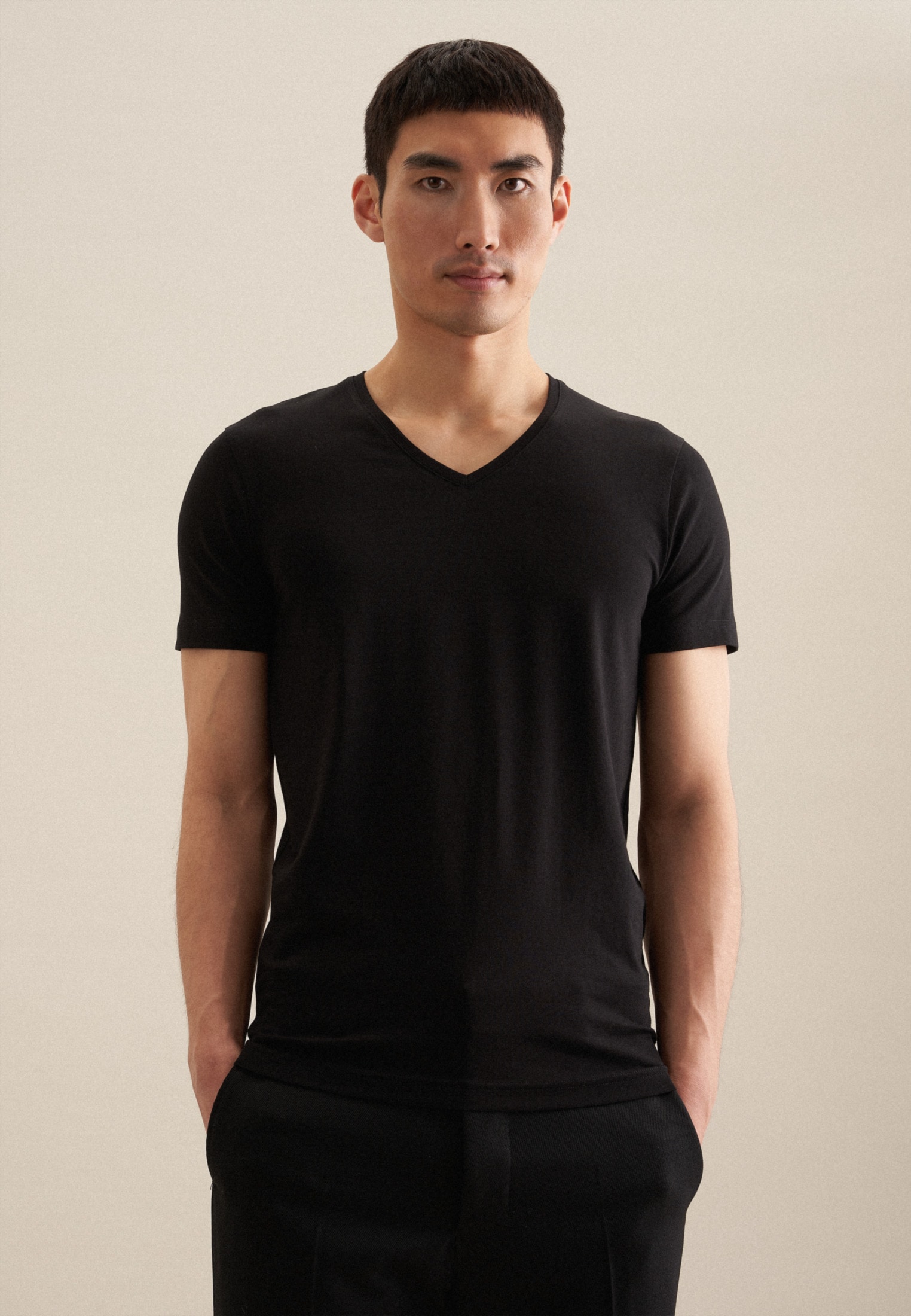 seidensticker T-Shirt »Schwarze Rose«, Kurzarm V-Neck Uni seidensticker T-Shirt »Schwarze Rose«, Kurzarm V-Neck Uni von seidensticker