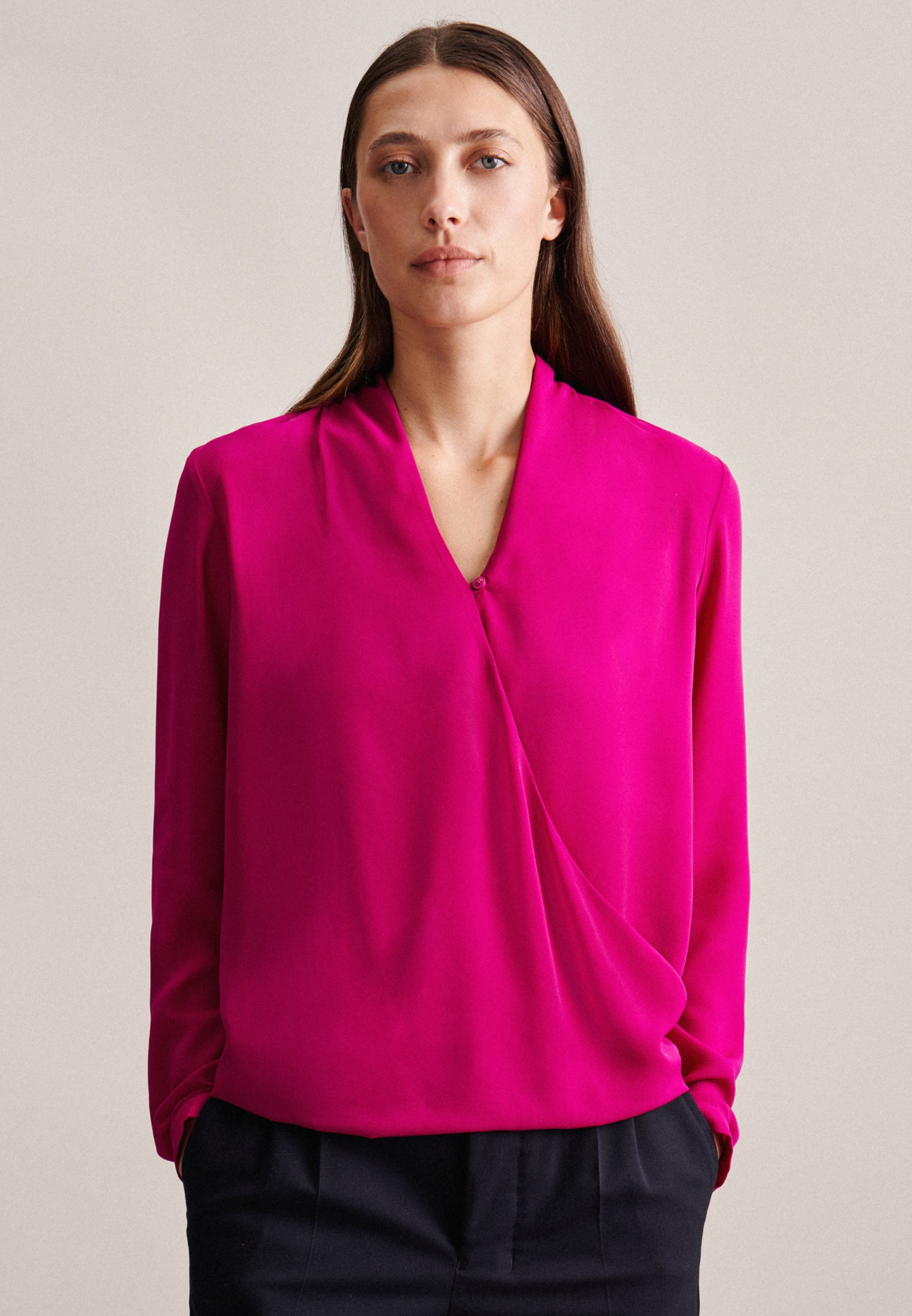 seidensticker Wickelbluse »Schwarze Rose«, Langarm V-Neck Uni seidensticker Wickelbluse »Schwarze Rose«, Langarm V-Neck Uni von seidensticker
