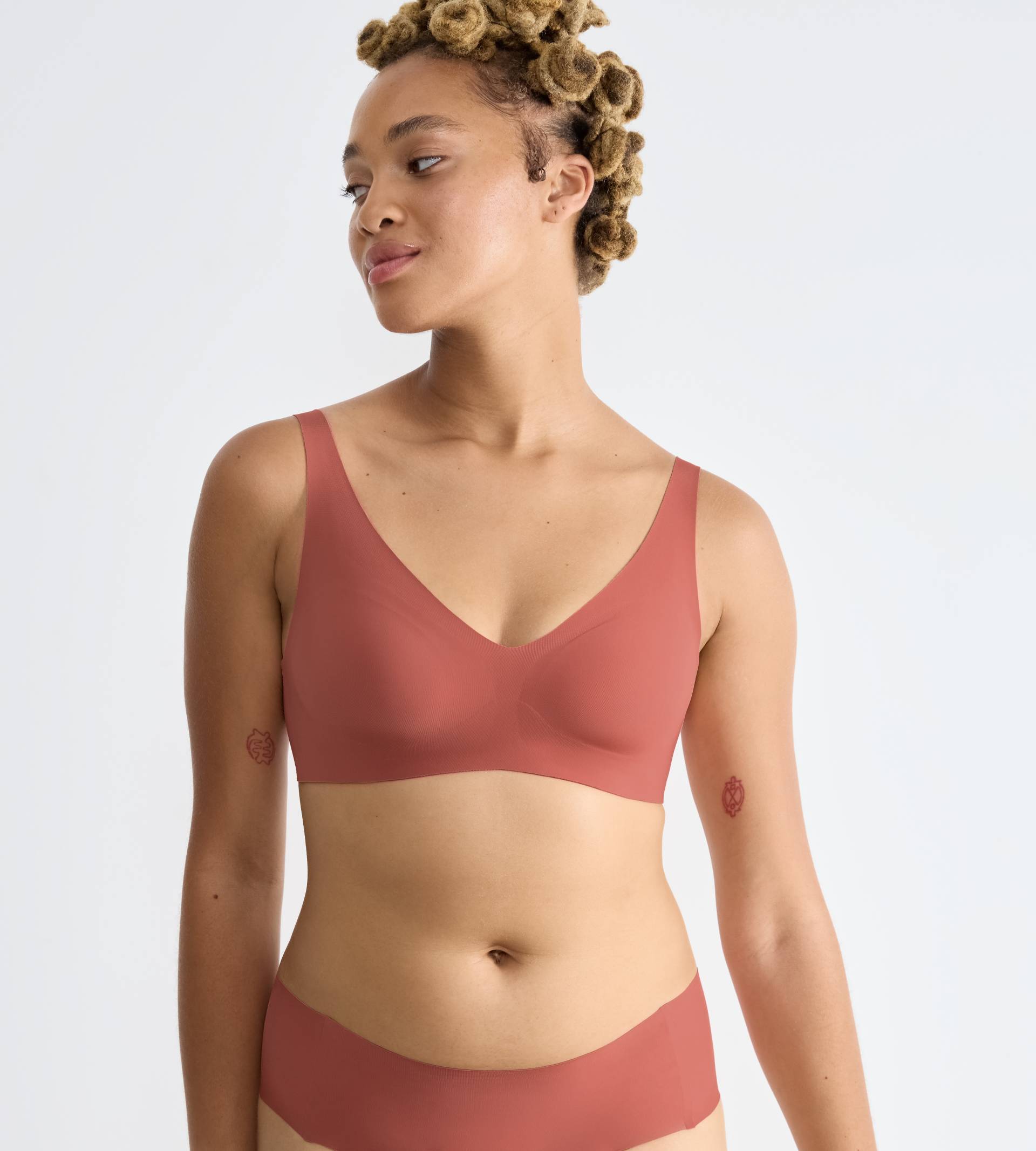 sloggi Bügelloser BH »NEU: ZERO Feel 2.0 Soft bra«, nahtlos und unsichtbar sloggi Bügelloser BH »NEU: ZERO Feel 2.0 Soft bra«, nahtlos und unsichtbar von sloggi