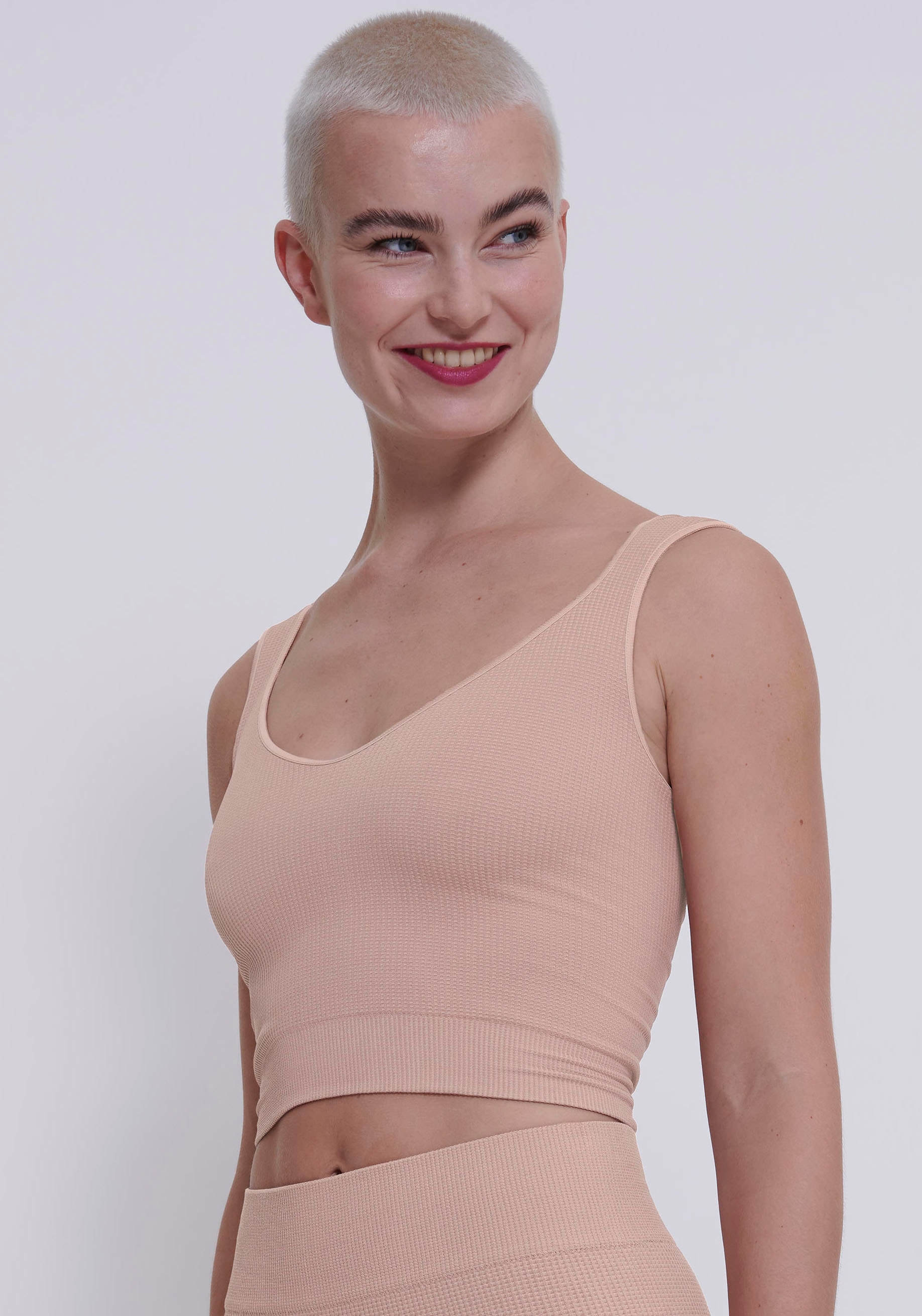 sloggi Crop-Top »EVER Infused Aloe Crop Top«, pflegend von sloggi