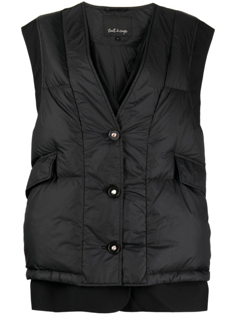 tout a coup V-neck padded gilet - Black von tout a coup