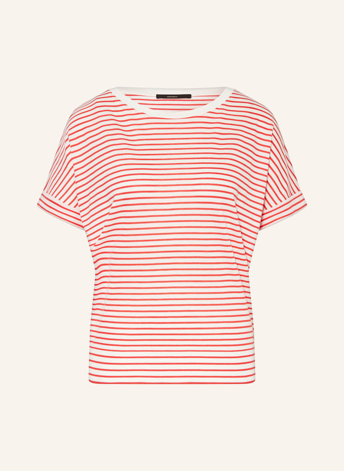 Windsor. T-Shirt rot Windsor. T-Shirt rot von windsor.